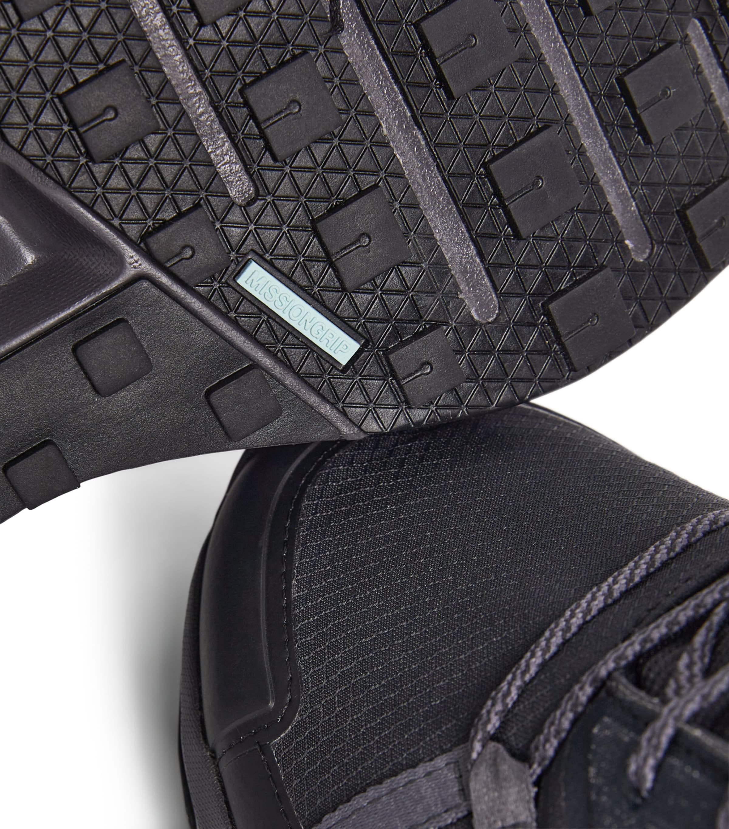 Waterproof Cloudhorizon Trainers BLACK | ECLIPSE Image 7