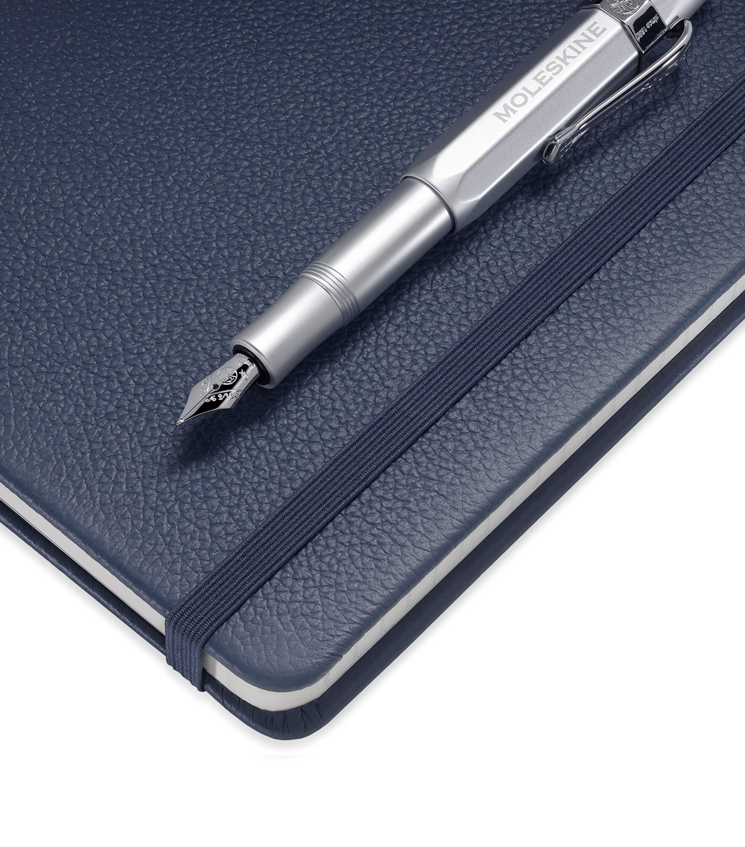 Le Duo Ecriture Fountain Pen and Notebook Set MULTI Image 2