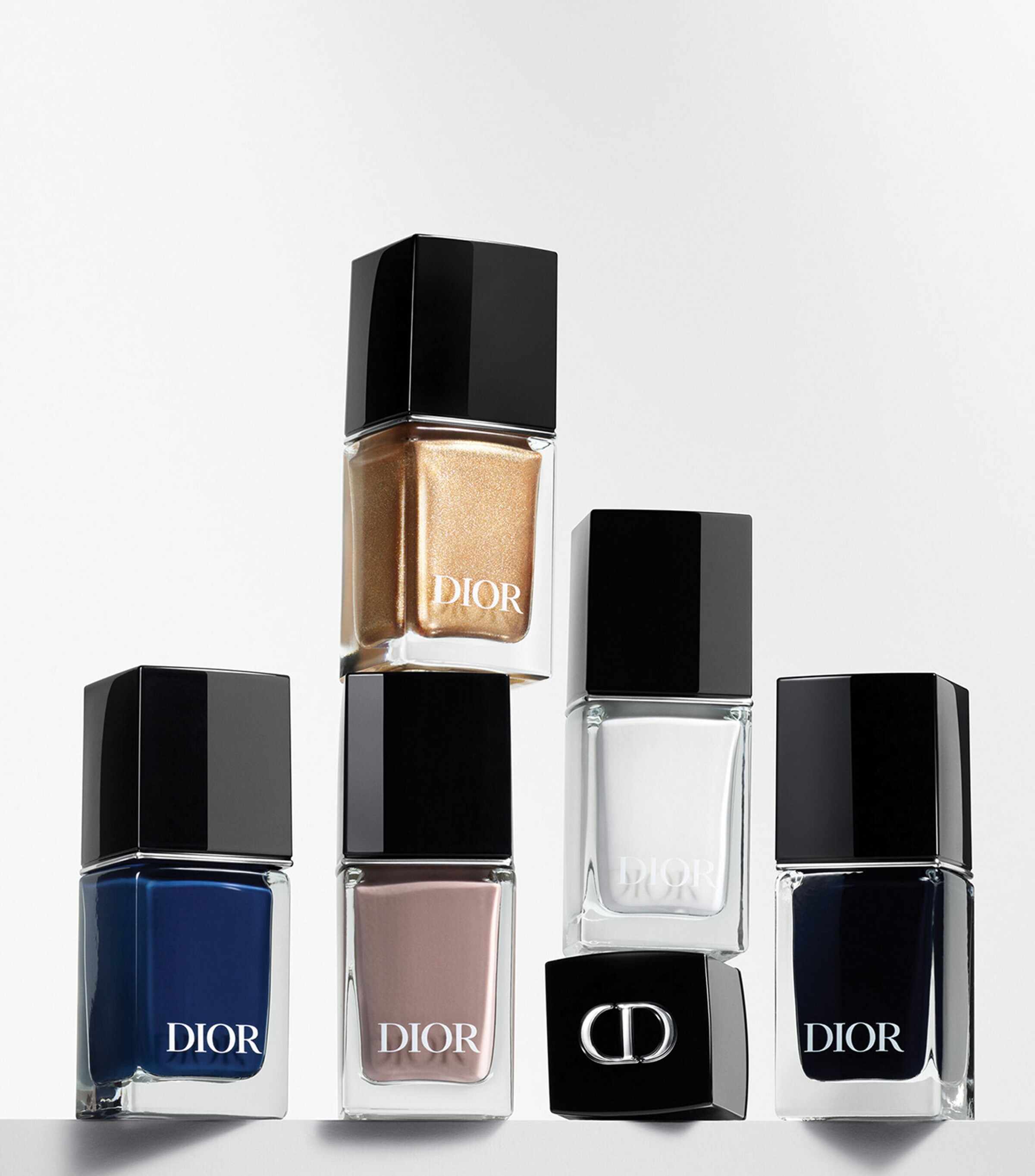 DIOR Dior Vernis Gel Nail Polish | Make-up | Nails | Nail Polish DIOR Dior Vernis Gel Nail Polish | Make-up | Nails | Nail Polish
