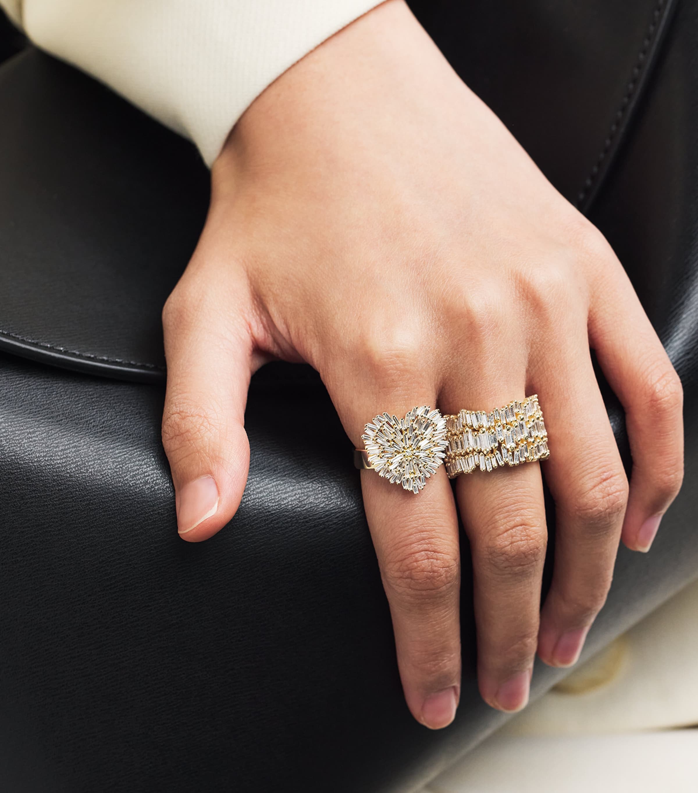 Suzanne Kalan Yellow Gold and Diamond Classic Medium Heart Ring Yg/wd Image 2