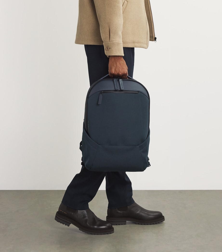 Apex 3.0 Backpack NAVY Image 5