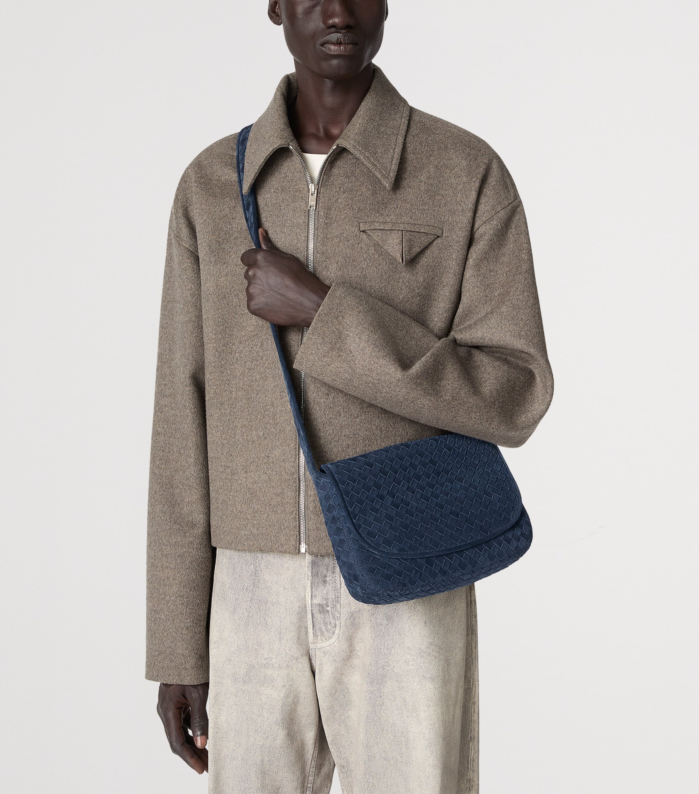 Suede Veneto Messenger Bag 4035 Image 2