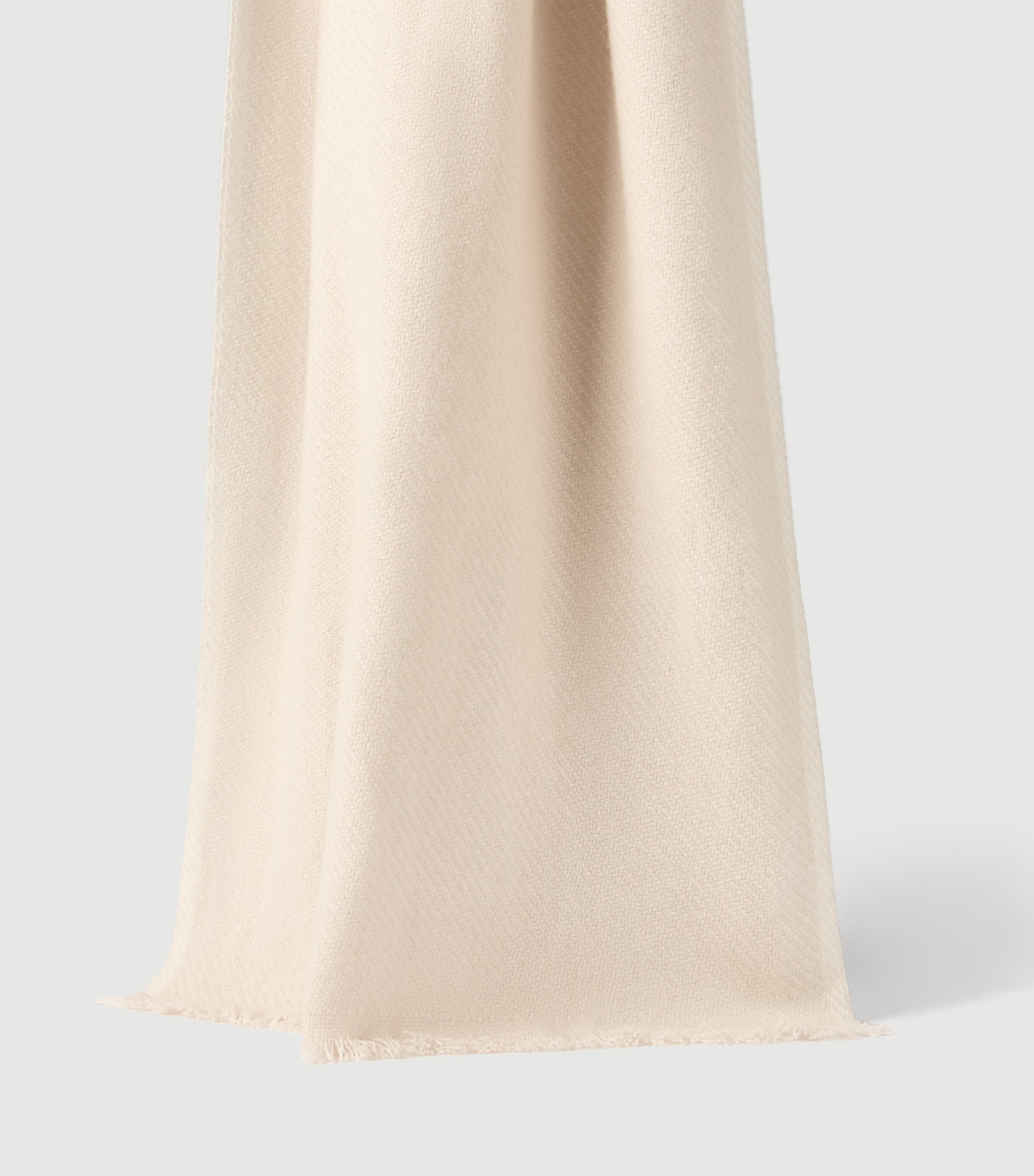 Brunello Cucinelli Mens Cashmere Scarf Image 2