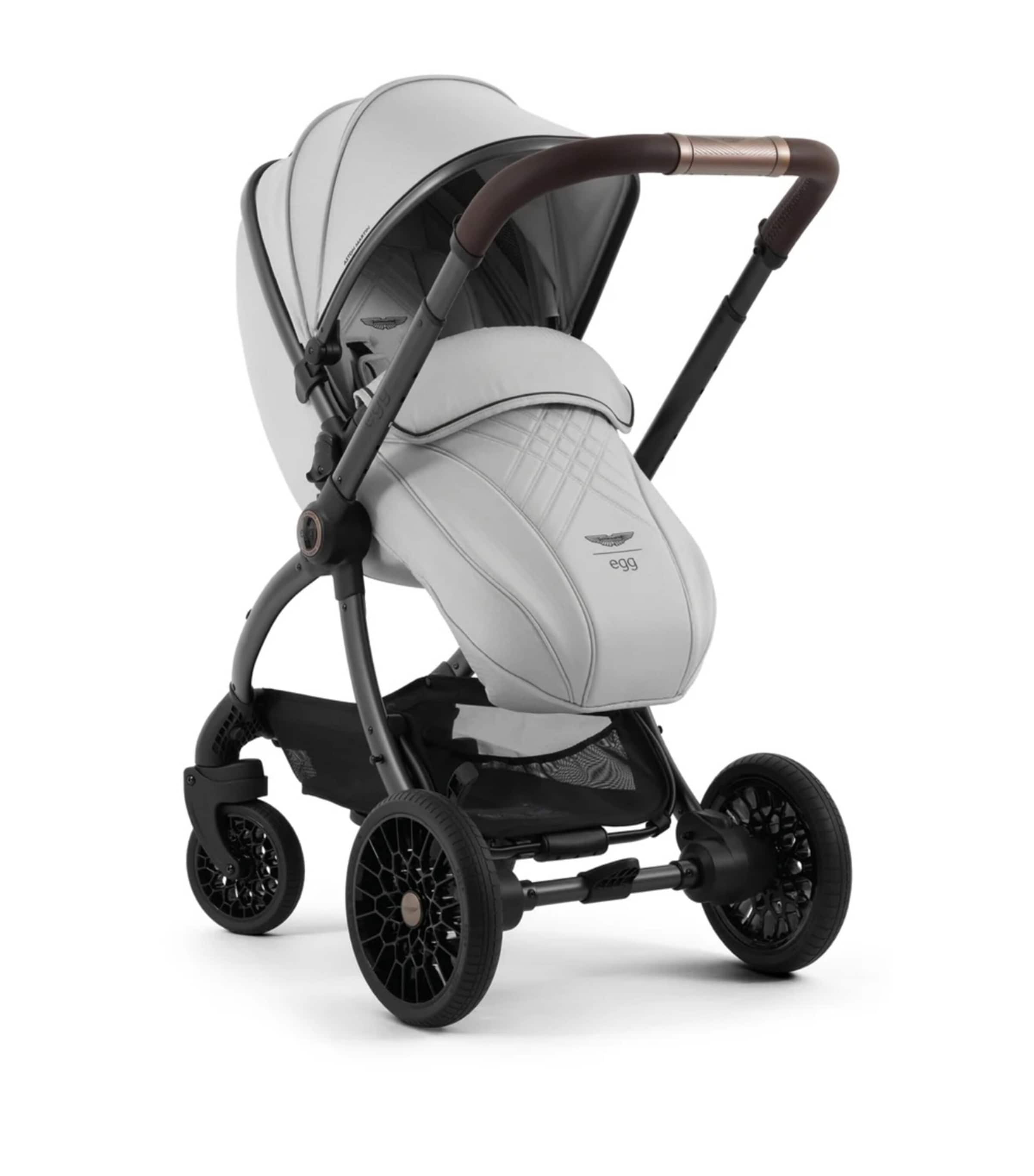 Egg x Aston Martin egg3 Snuggle Bundle Soft Grey Image 5