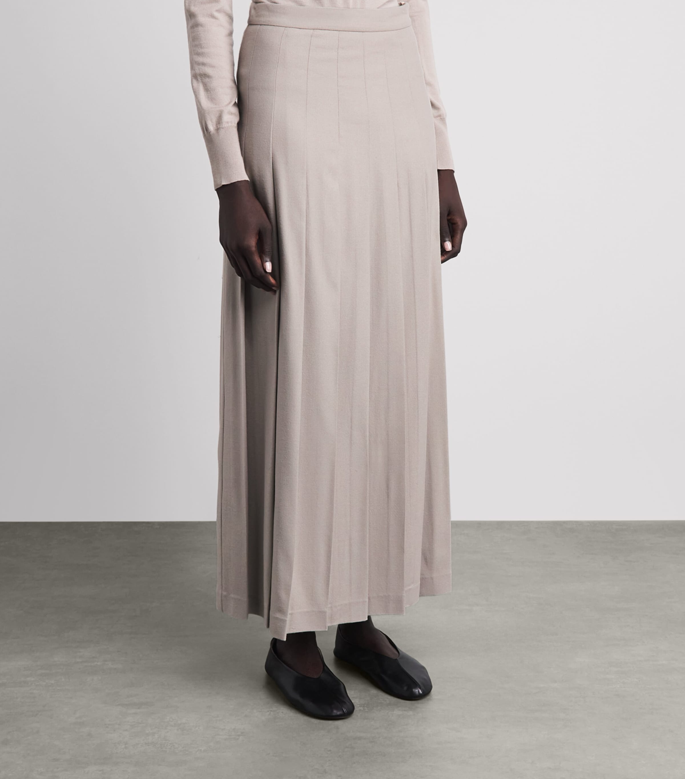 Colombo Womens Cashmere Pleated Maxi Skirt Light Beige Image 4
