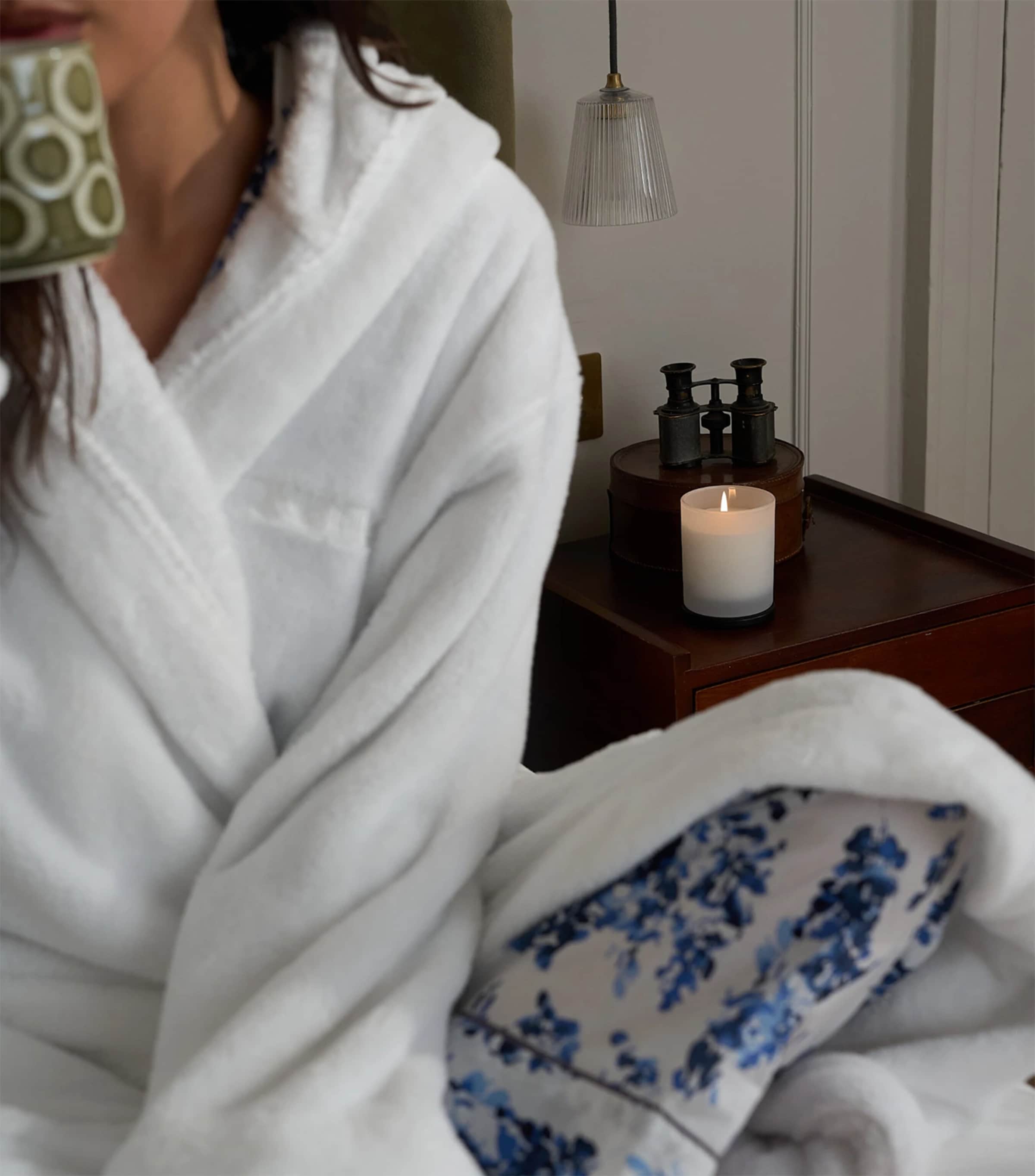 Cowshed Relax Candle (220g) N/a Image 5