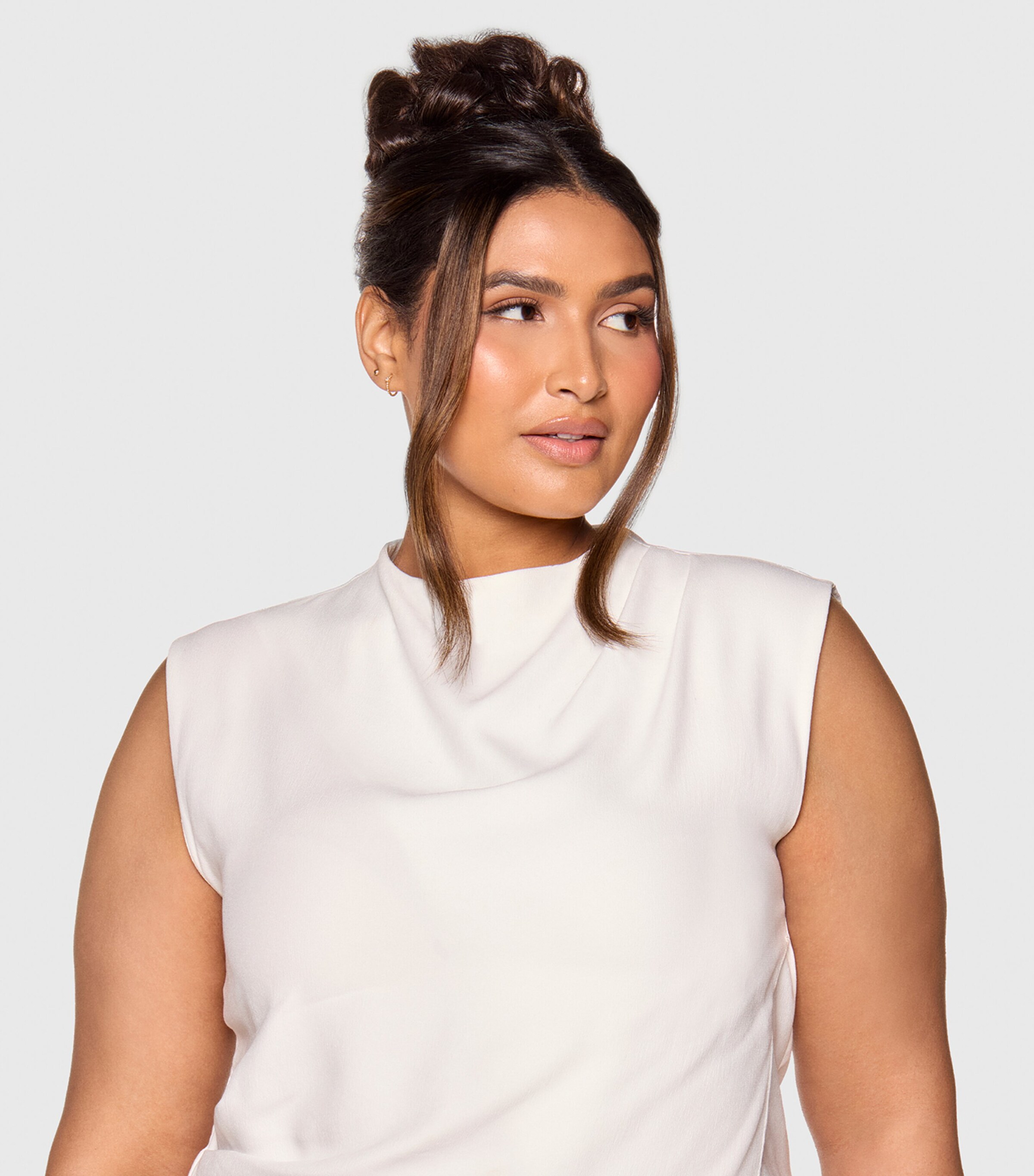 Beauty Works x Huda BARELY THERE Mix & Match Minis Clip-In Hair Extensions (20") ICED BLONDE Image 7