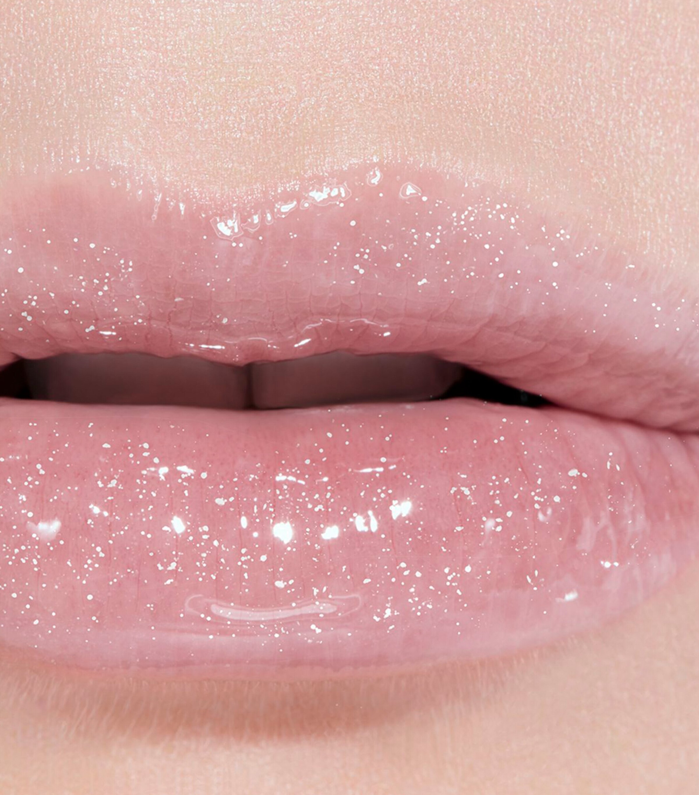 CHANEL ROUGE COCO GLOSS Moisturising Gloss Éclectique Image 5