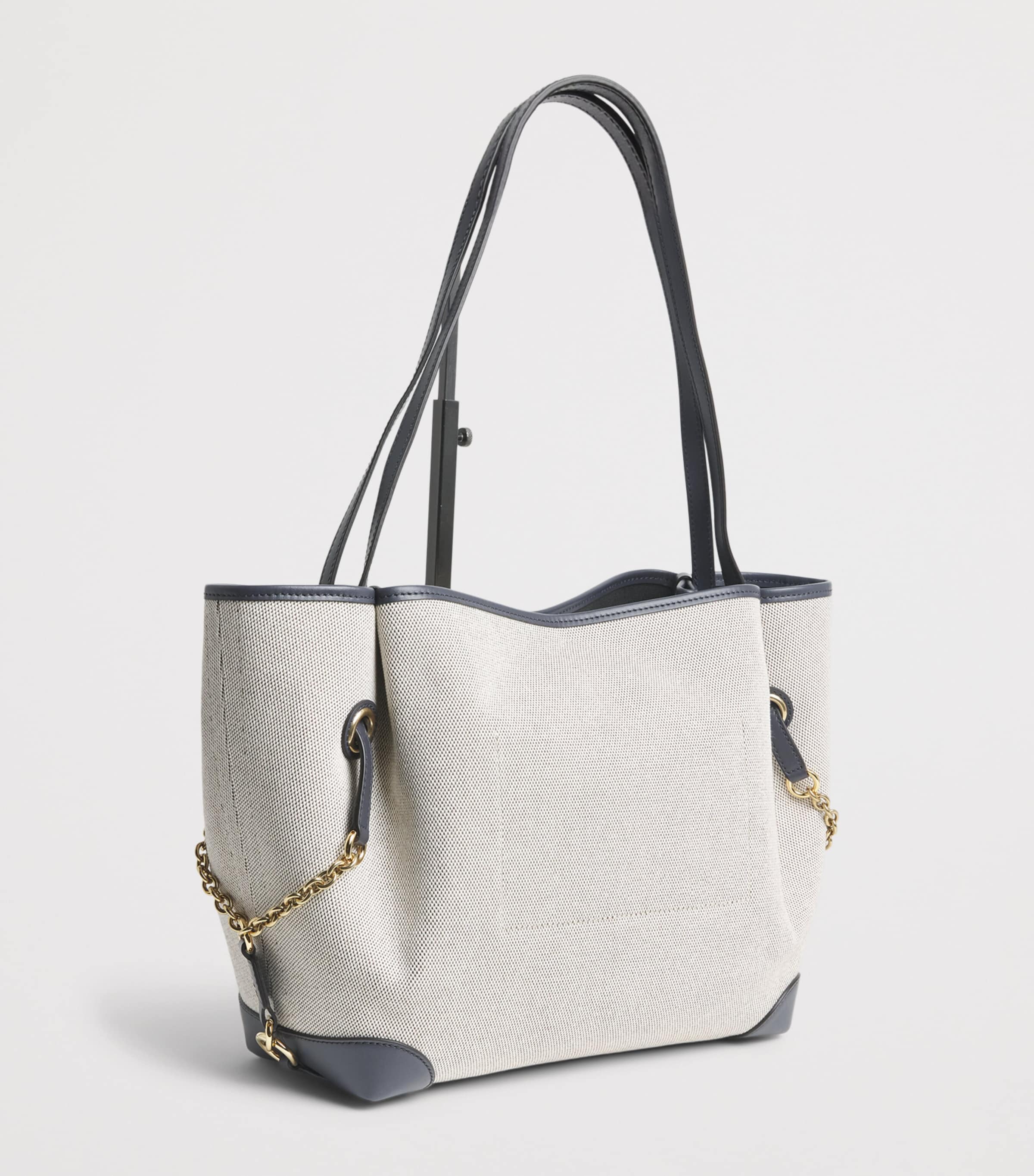 Chloé Canvas Clover Carry Tote Bag Navy Image 2