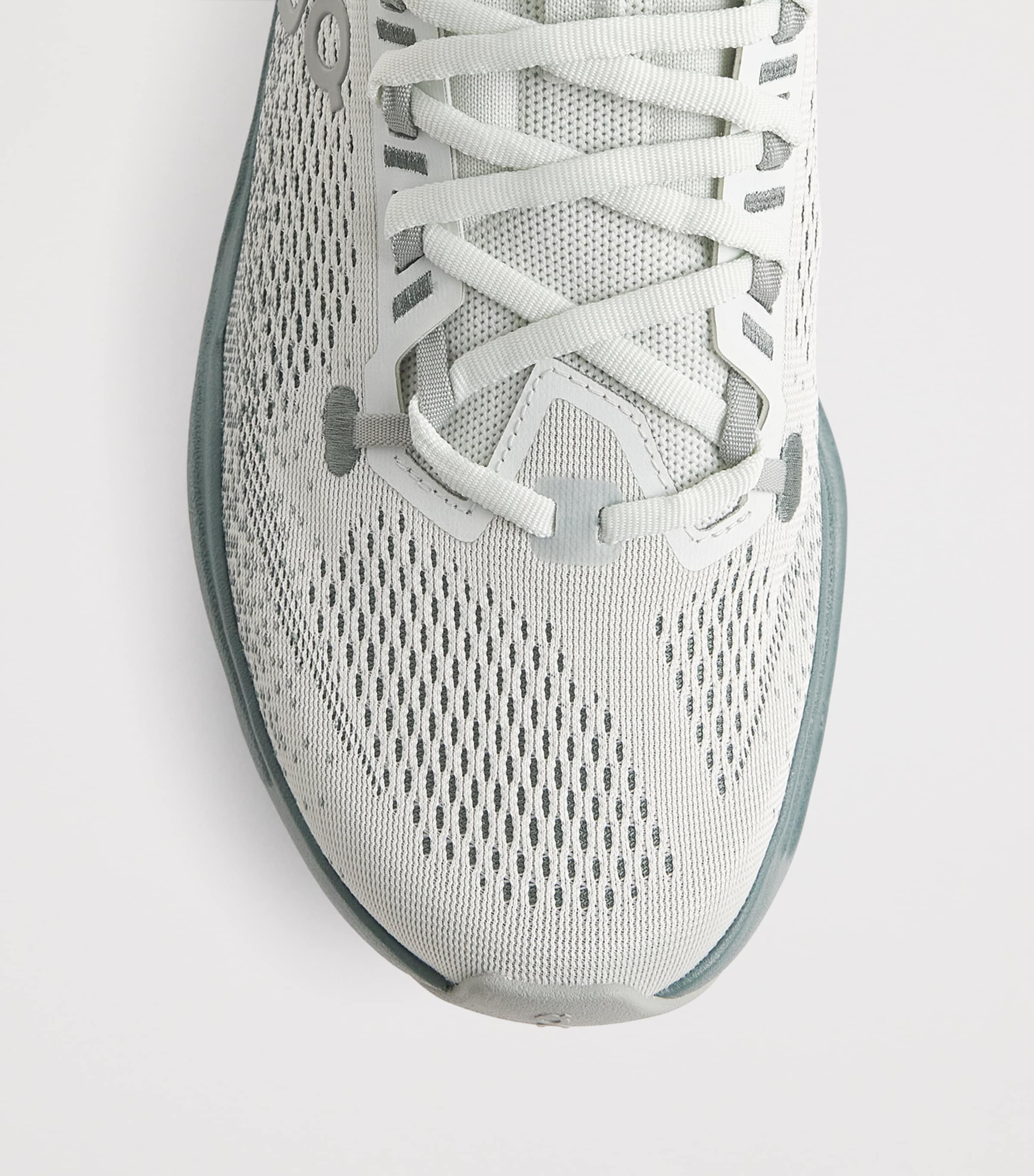 On Mens Cloudsurfer Max Trainers Iceberg | Olive Image 6