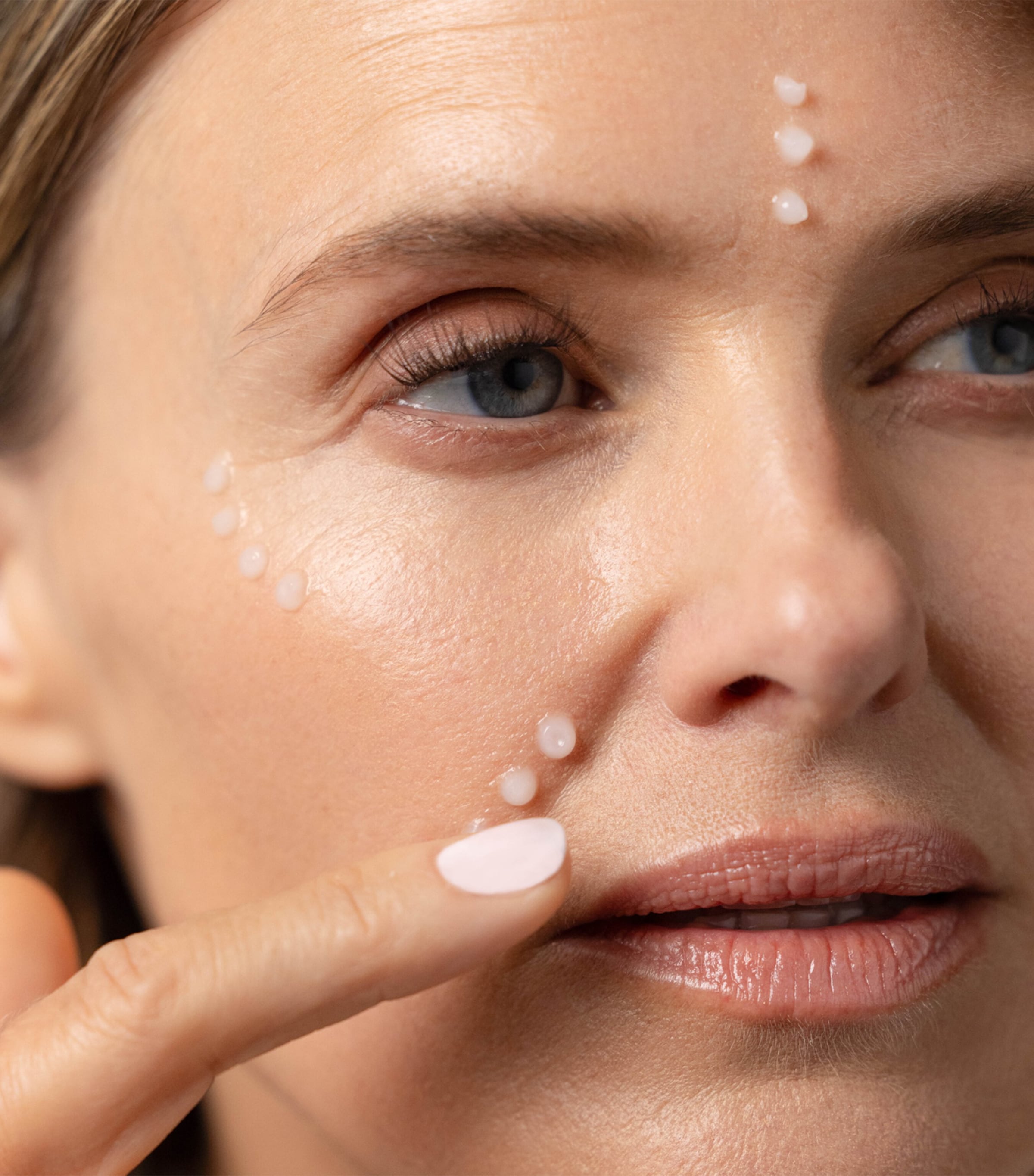 Intensité Volumizing Serum Ultime (30ml) NO COLOUR Image 4