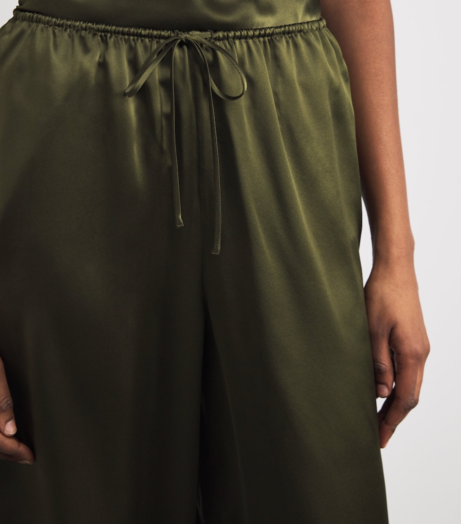 Silk Bliss Pyjama Set IVY Image 6