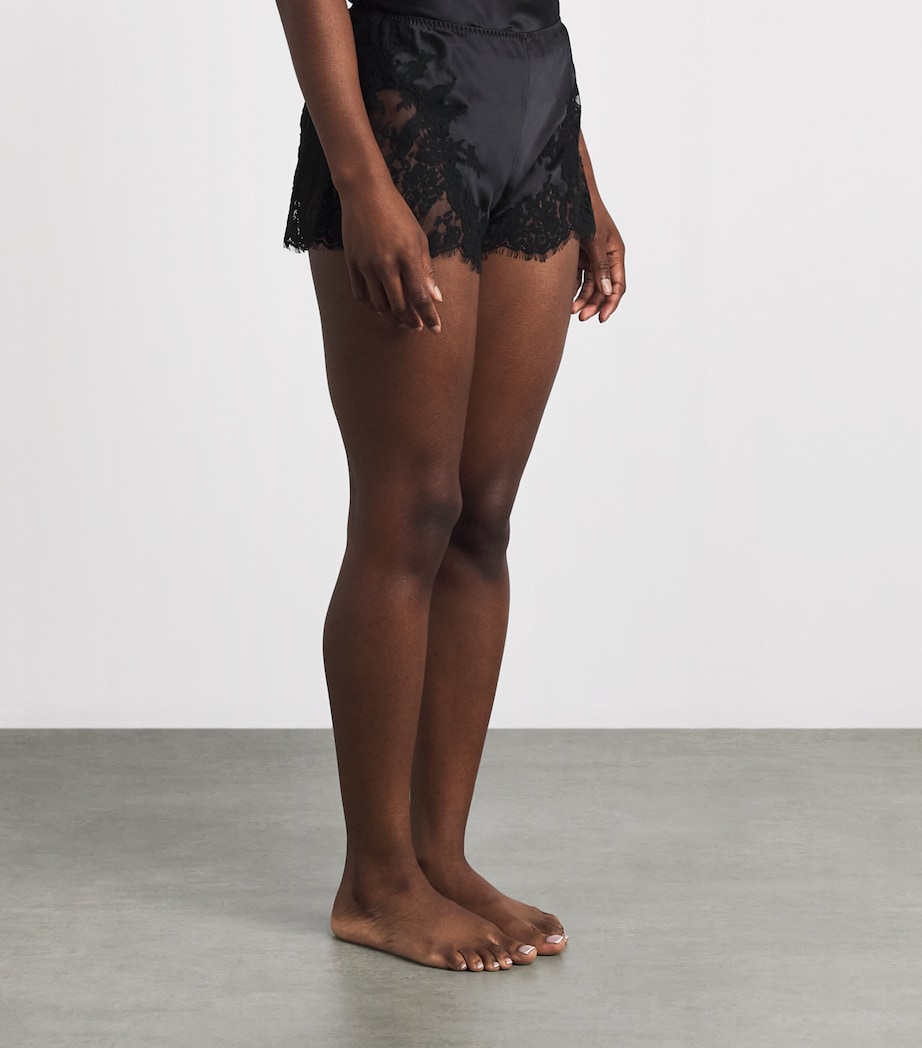 Marjolaine Womens Silk Floral Tess Shorts Noir Image 4