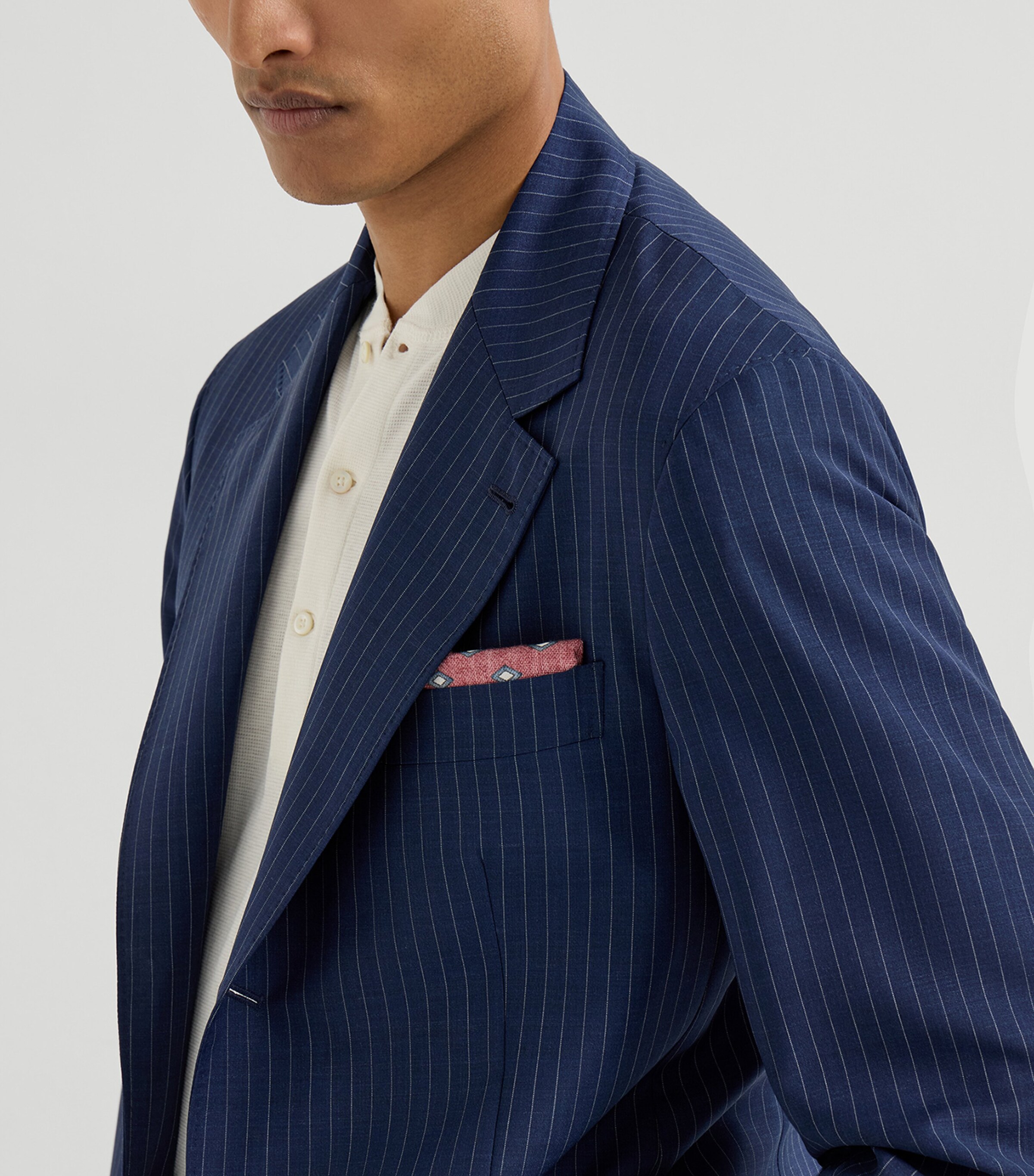 Silk Diamond Pocket Square CFQ12 Image 2