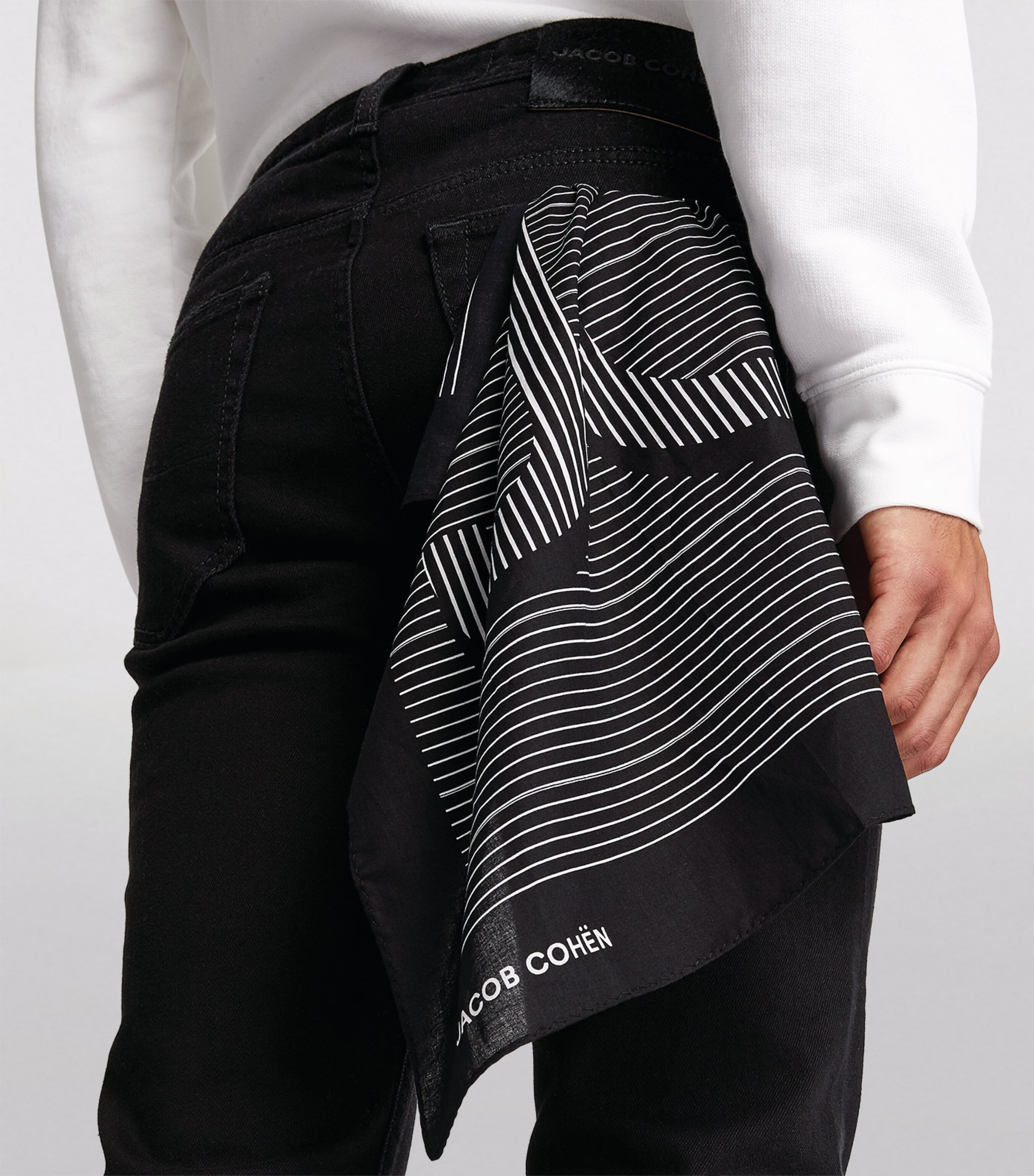 High-Rise Slim Jeans 300D Image 6