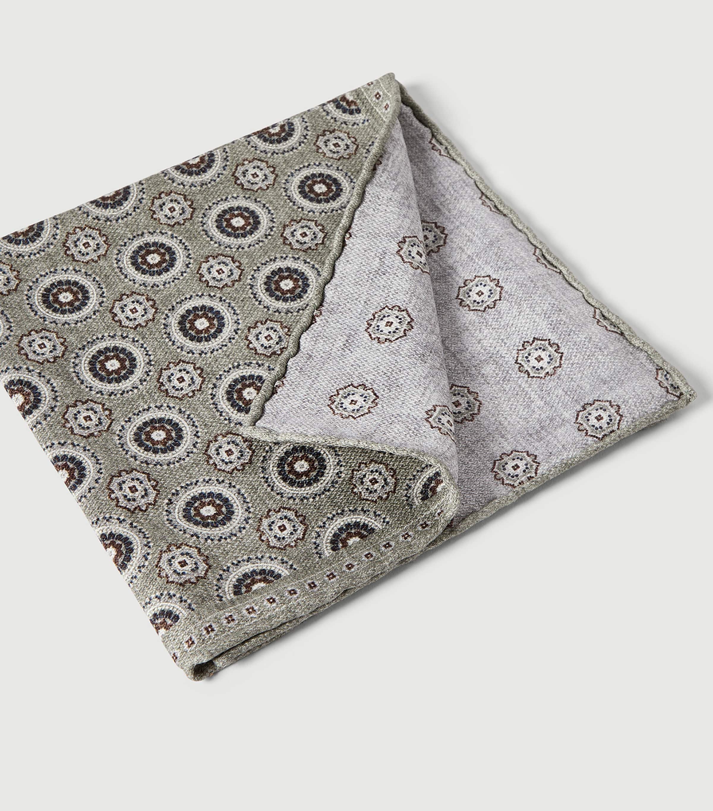 Brunello Cucinelli Silk Medallion Pocket Square Image 3