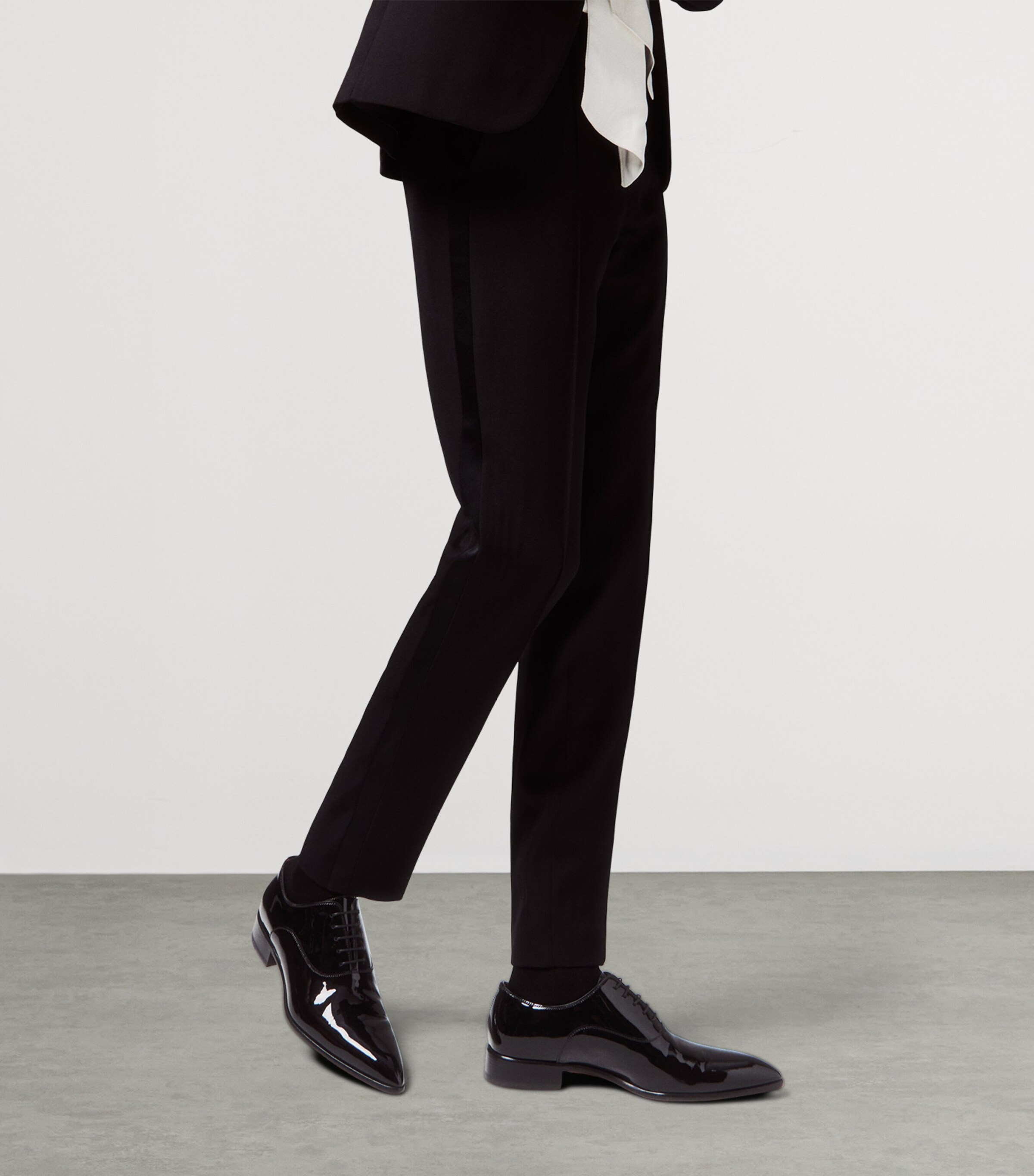 Pelvis Patent Leather Oxford Shoes J323 Image 2