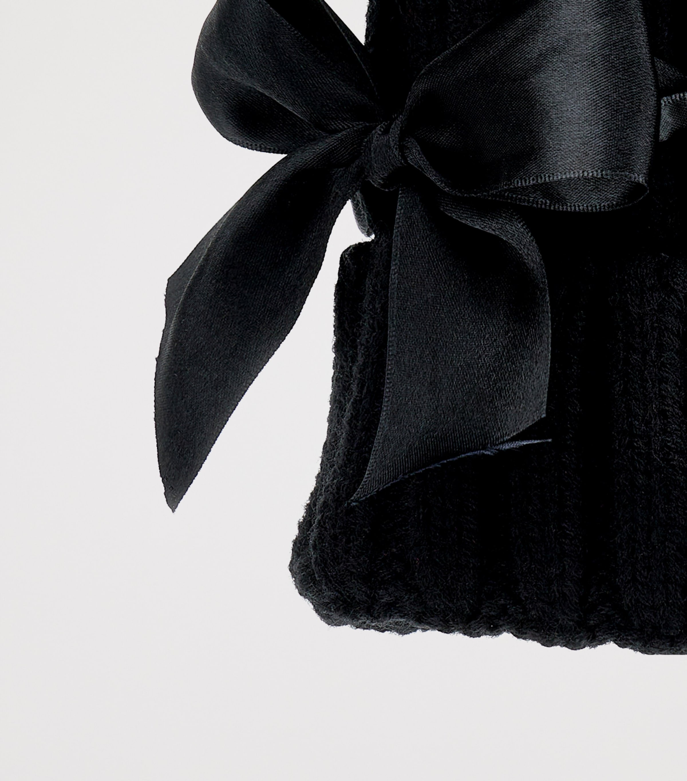 Bow Beanie NERO Image 3
