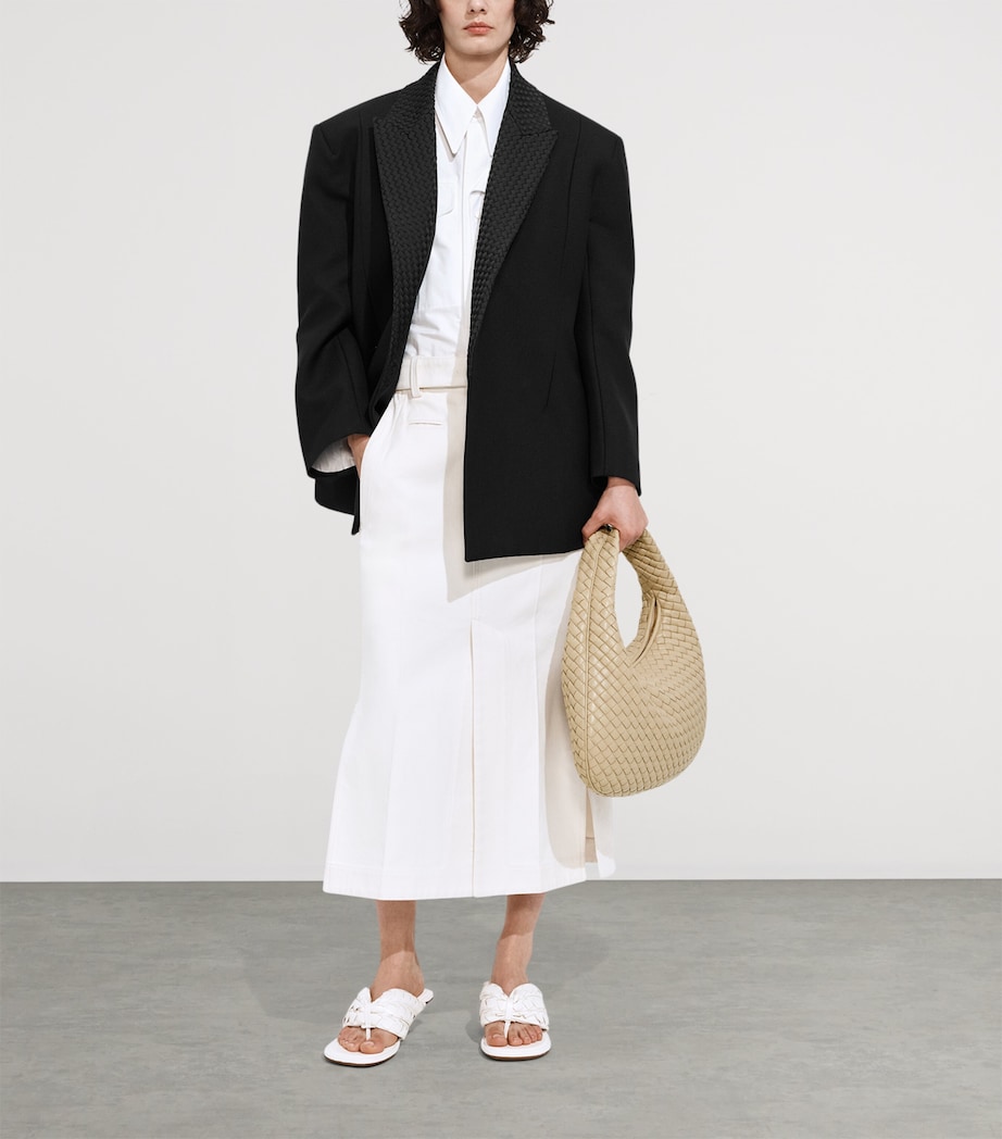 Bottega Veneta Womens Leather Veneta Shoulder Bag Image 5
