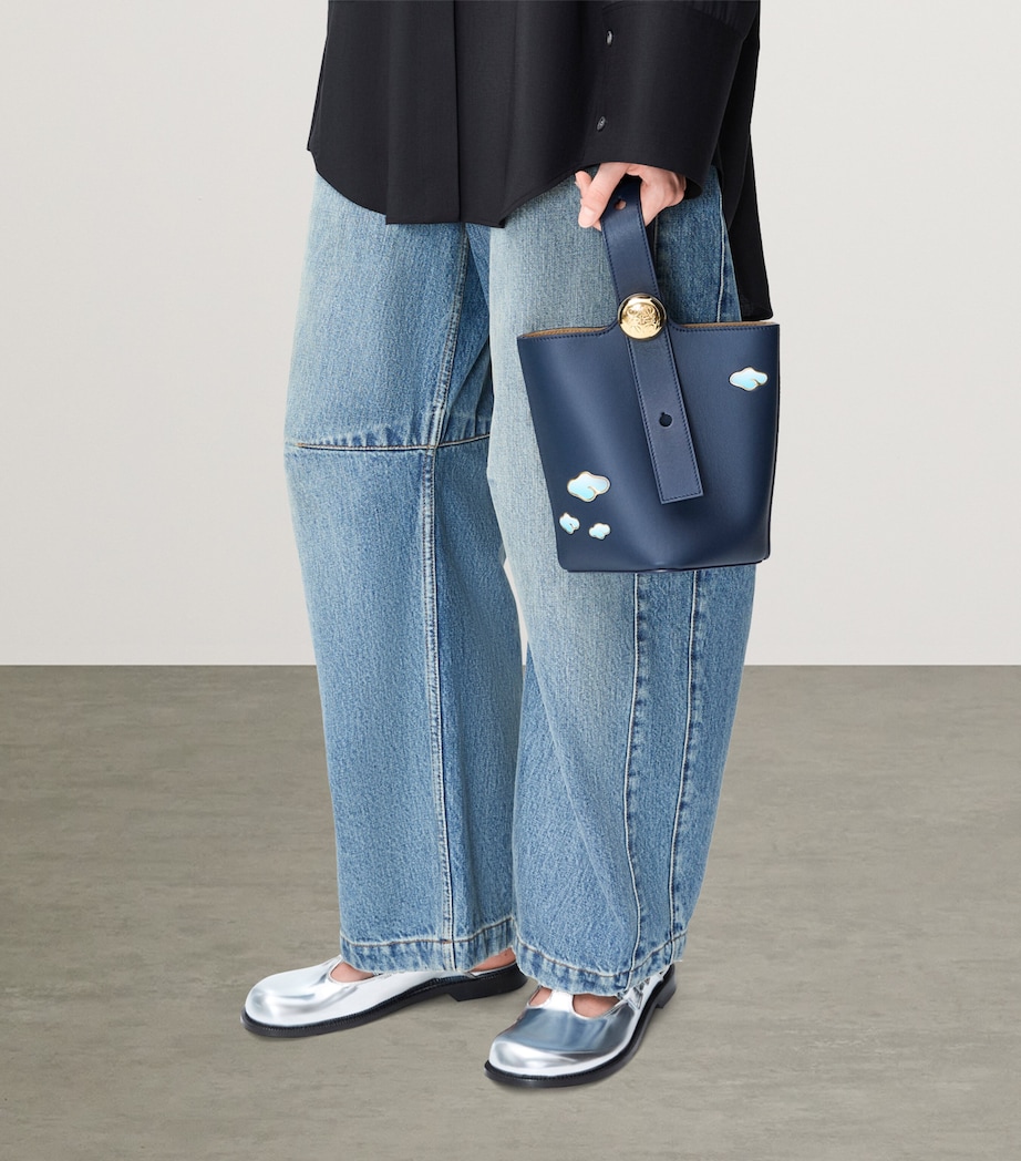 LOEWE x Suna Fujita Leather Clouds Pebble Bucket Bag Dark Ink Image 8