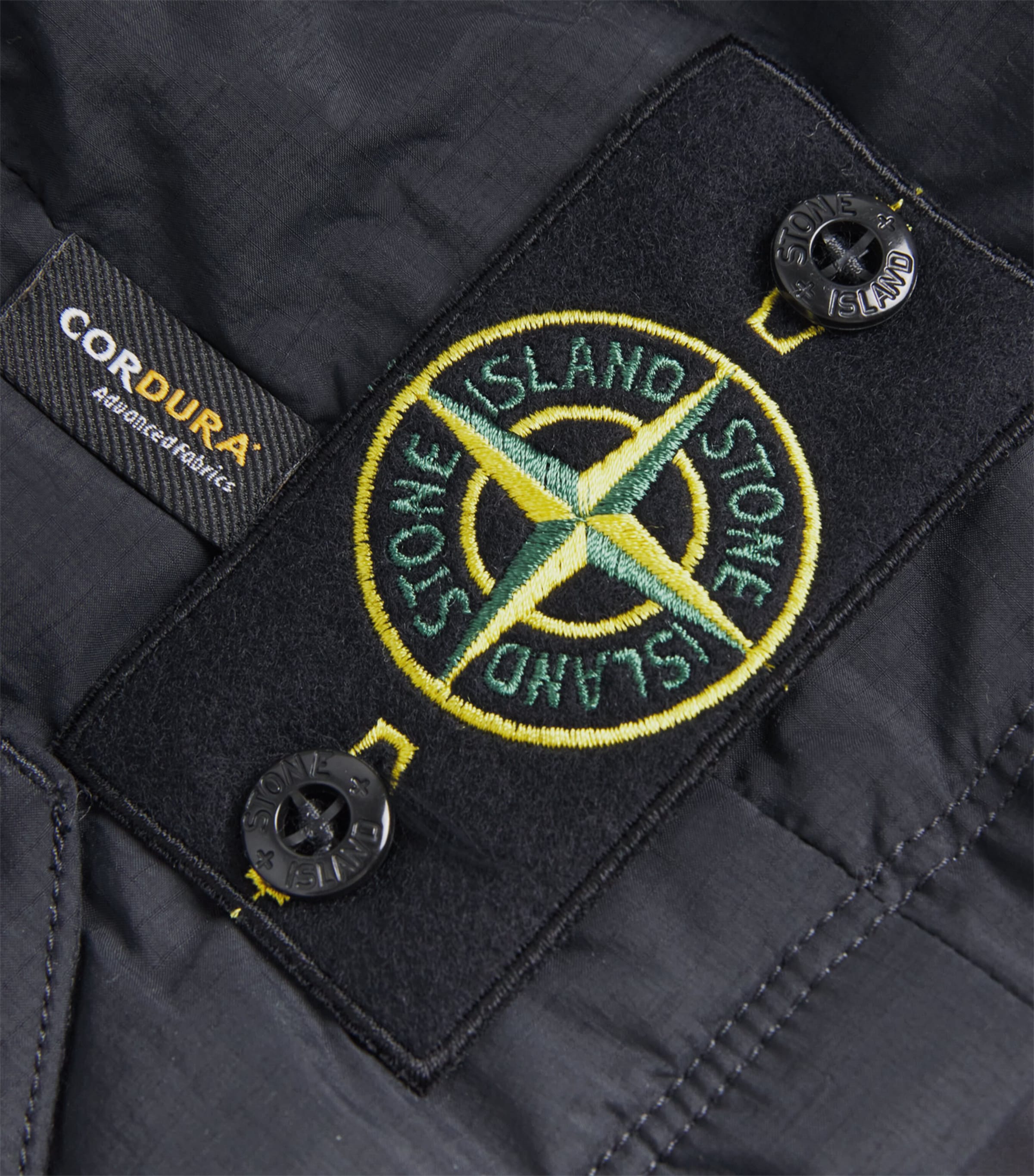 Water-Repellent Down Gilet V0029 Image 5