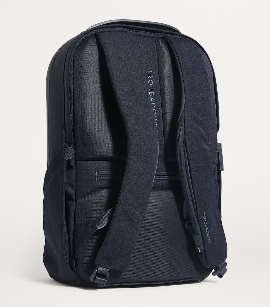 Apex 3.0 Backpack NAVY Image 3