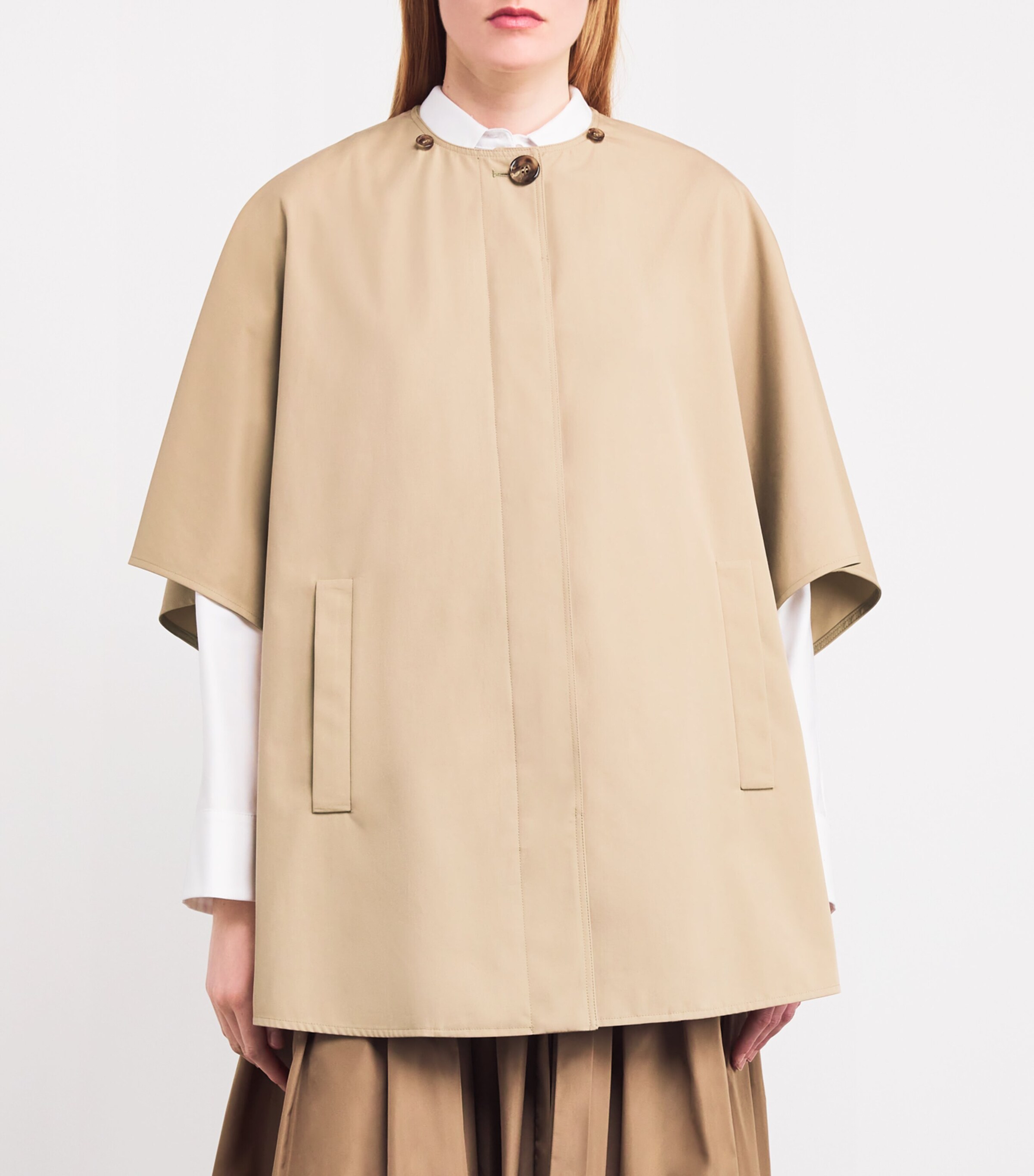 ポンチョ・ケープ MAX MARA Woman Cape White 2414731071600 005 MAX MARA Woman Cape White 2414731071600 005 (Max Mara