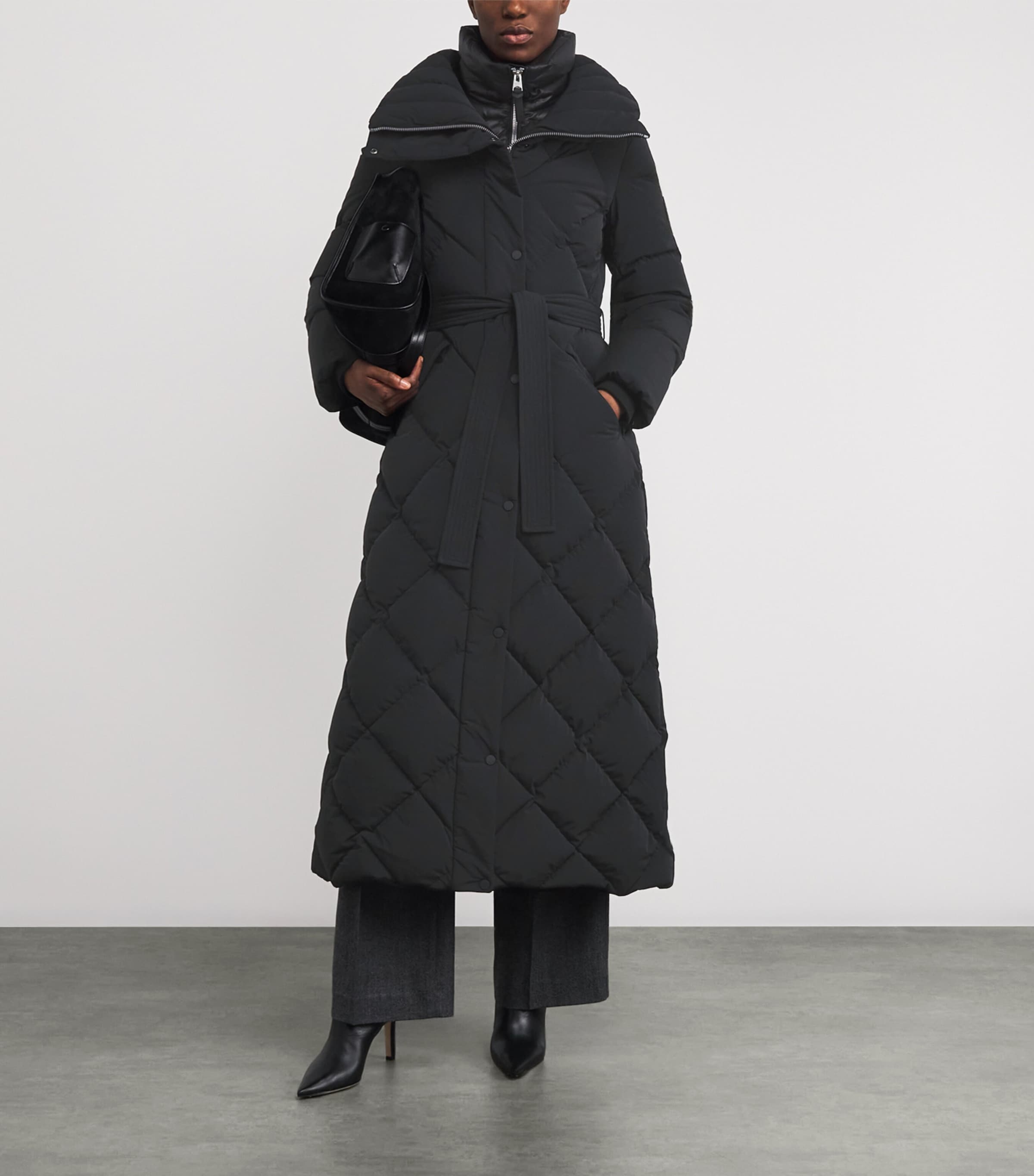 Quilted Layered Laurella Puffer Coat C0001 BLACK Image 2