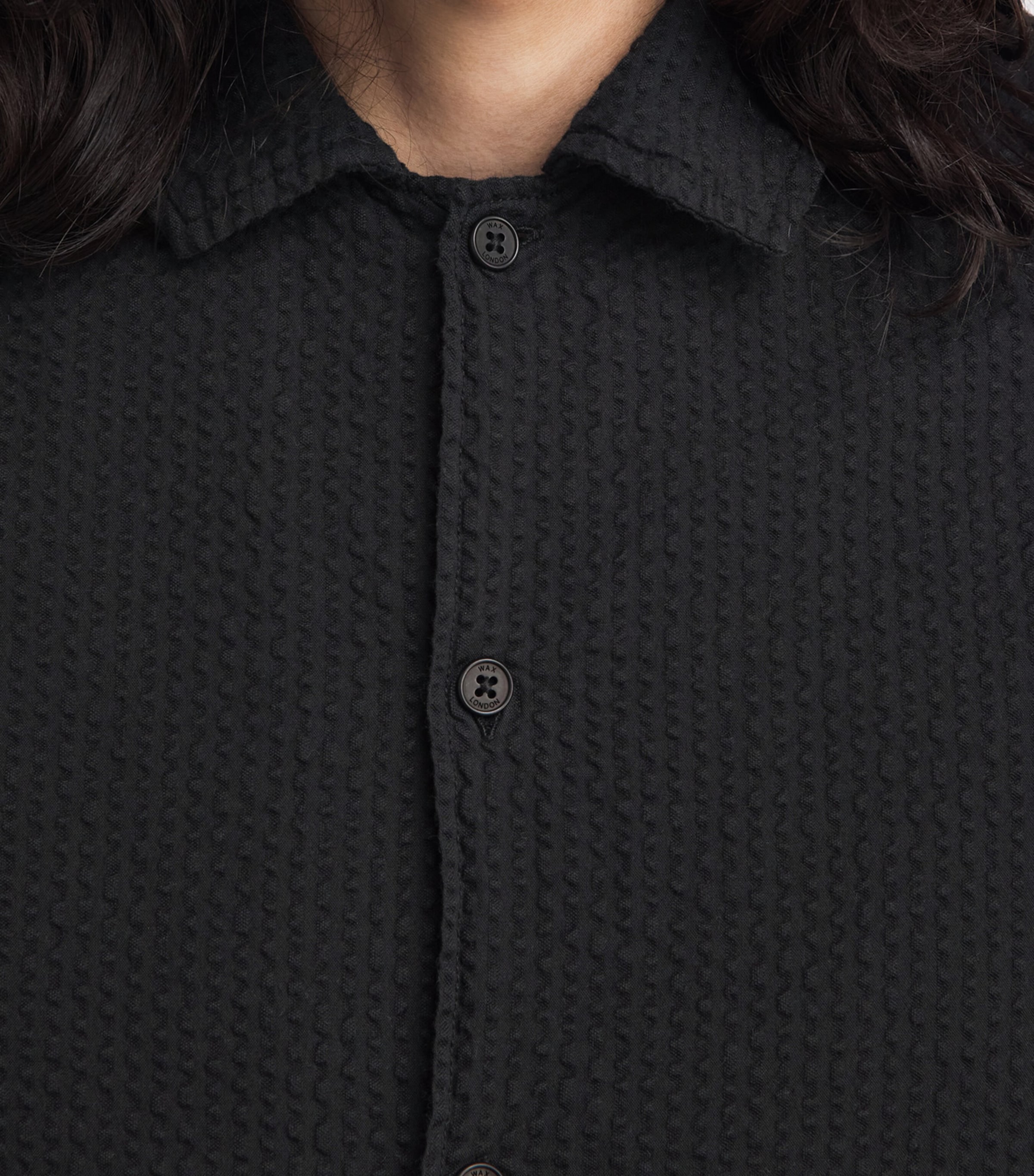 Wax London Mens Cotton Seersucker Keats Short-Sleeve Shirt Black Image 3