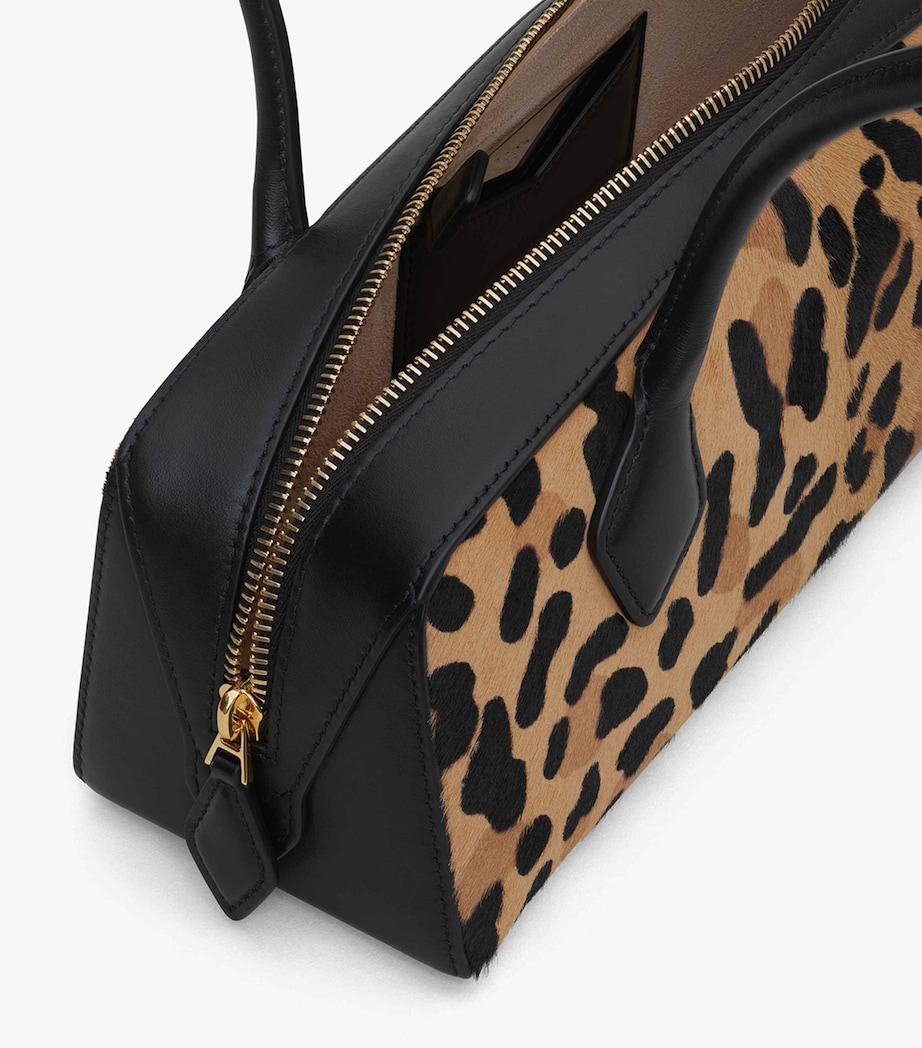 Medium Leather Leopard Print Teckel Shoulder Bag BRUN SEPIA Image 4