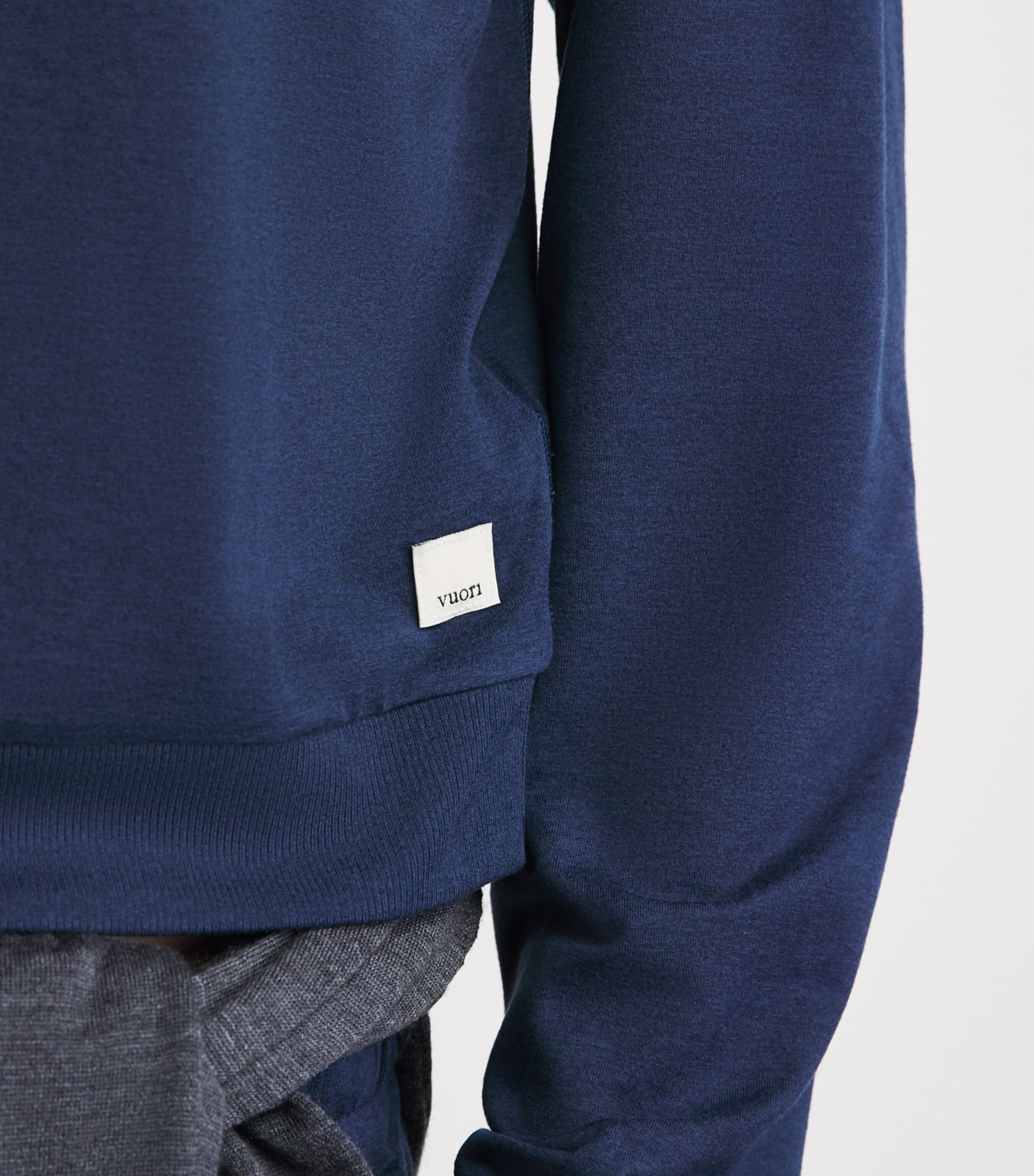 VUORI Womens Modern Halo Sweatshirt Bth Blue Coast Image 3