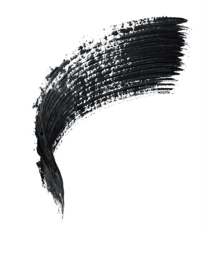 Wonder Perfect 4D Mascara 01 PERFECT BLACK Image 3