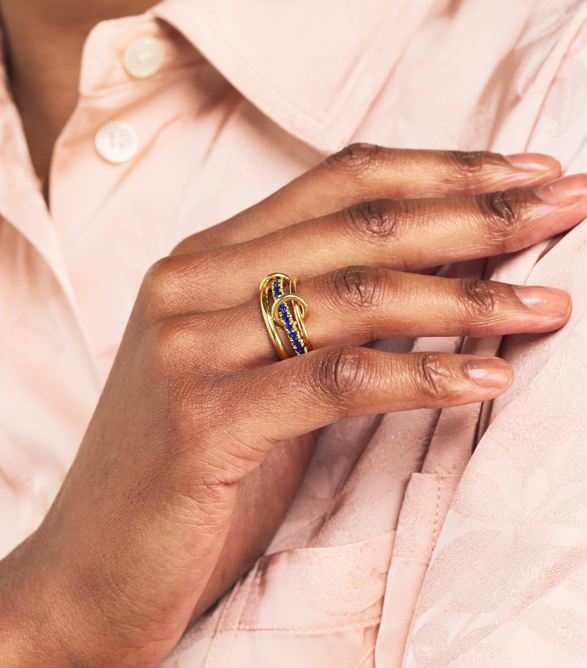 Spinelli Kilcollin Yellow Gold and Sapphire Petunia Ring Yellow Gold Image 2