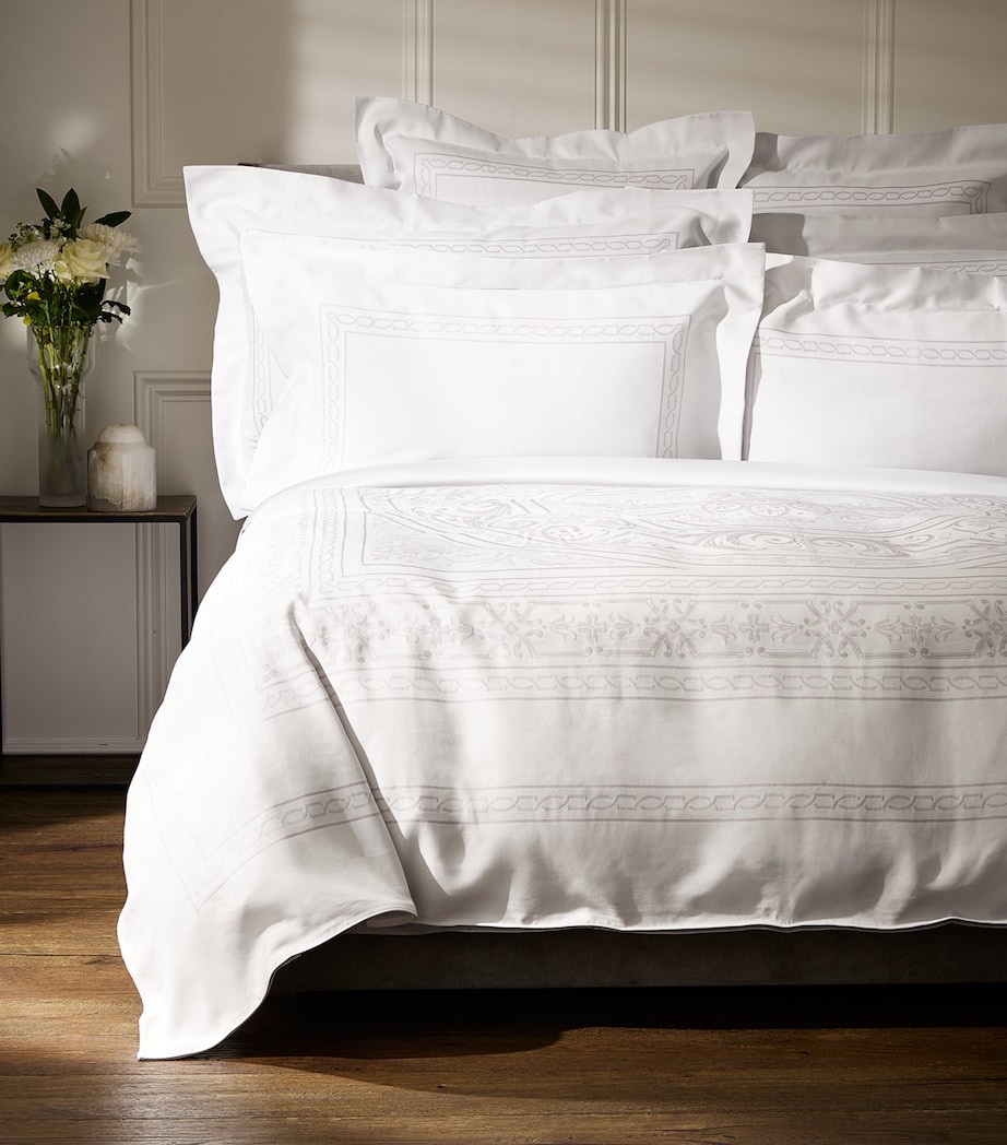 Celso De Lemos Versailles Standard Pillowcase (50cm x 75cm) Perle Image 1