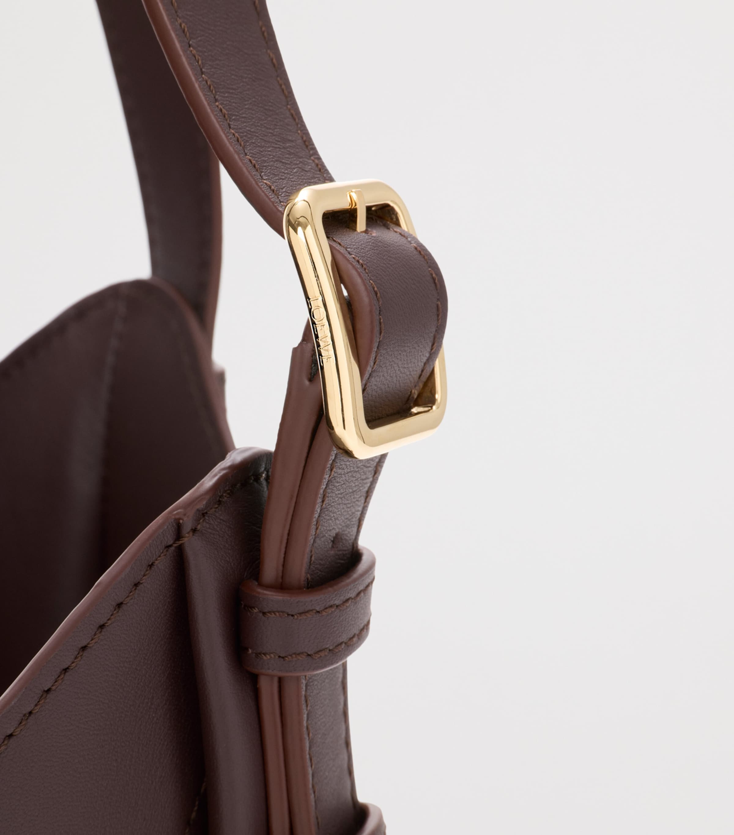 Calfskin Hammock Flip Tote Bag DARK CHESTNUT Image 10