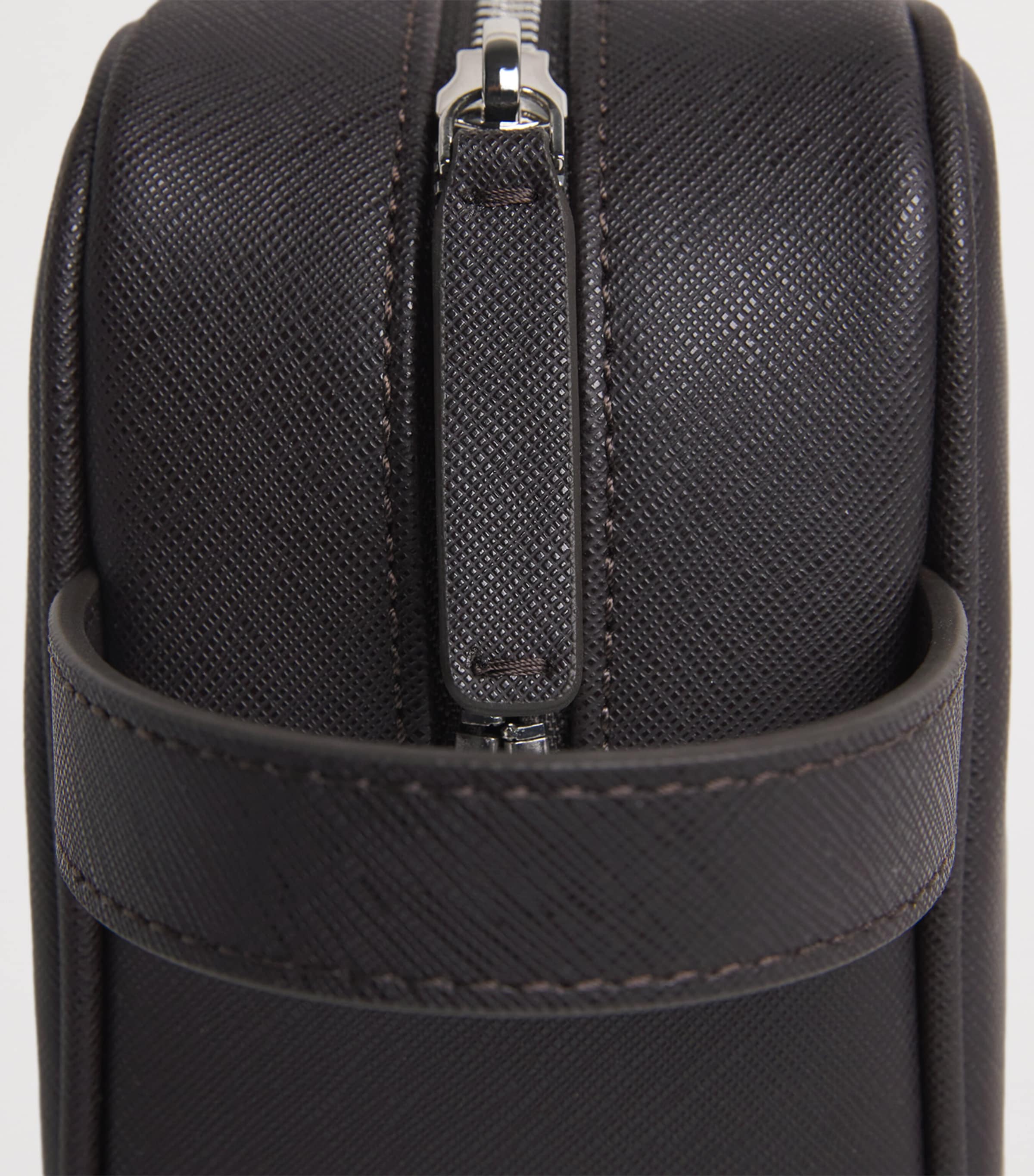 Emporio Armani Leather Wash Bag Image 3