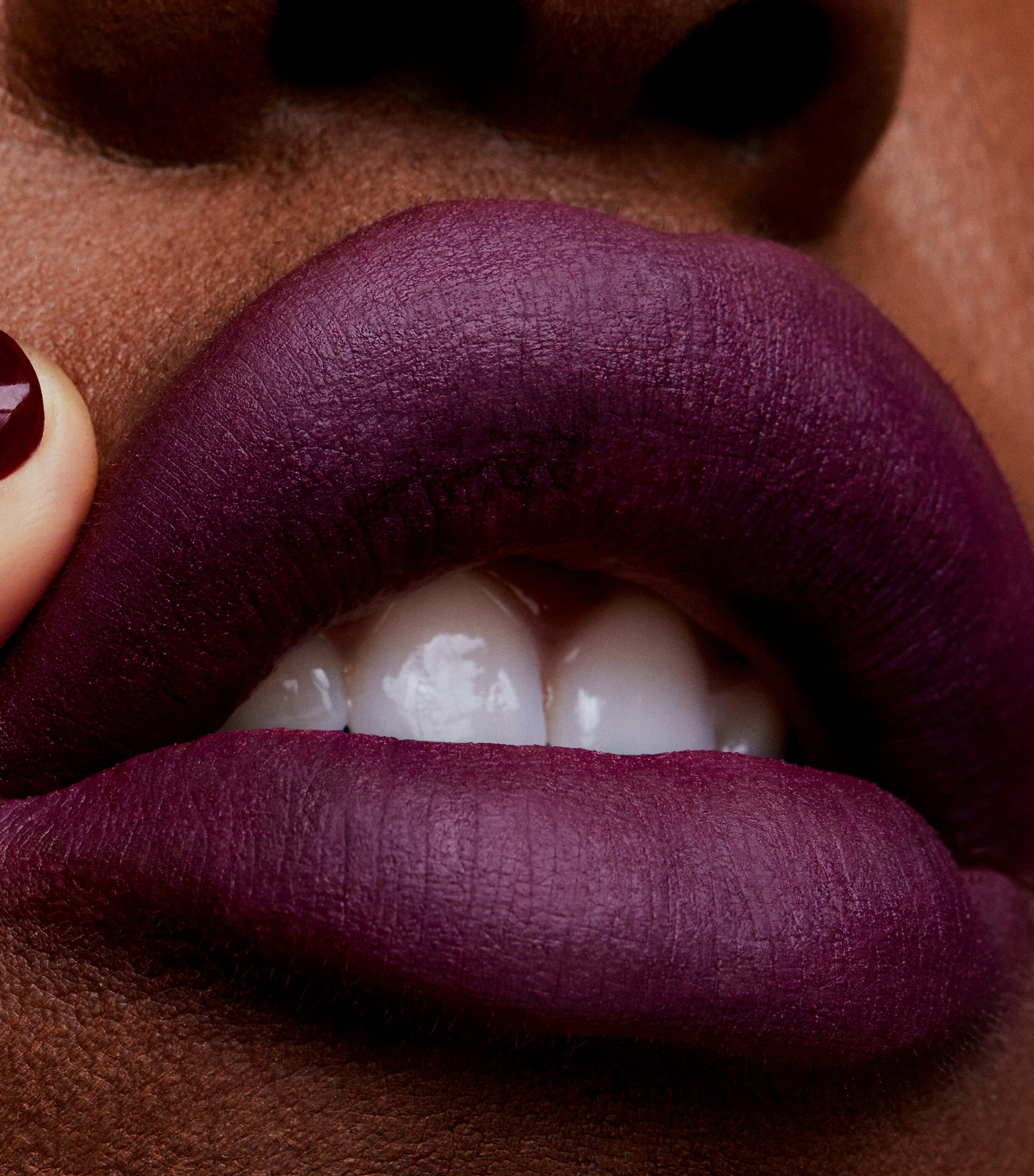 Powder Kiss Lipstick P FOR POTENT Image 5