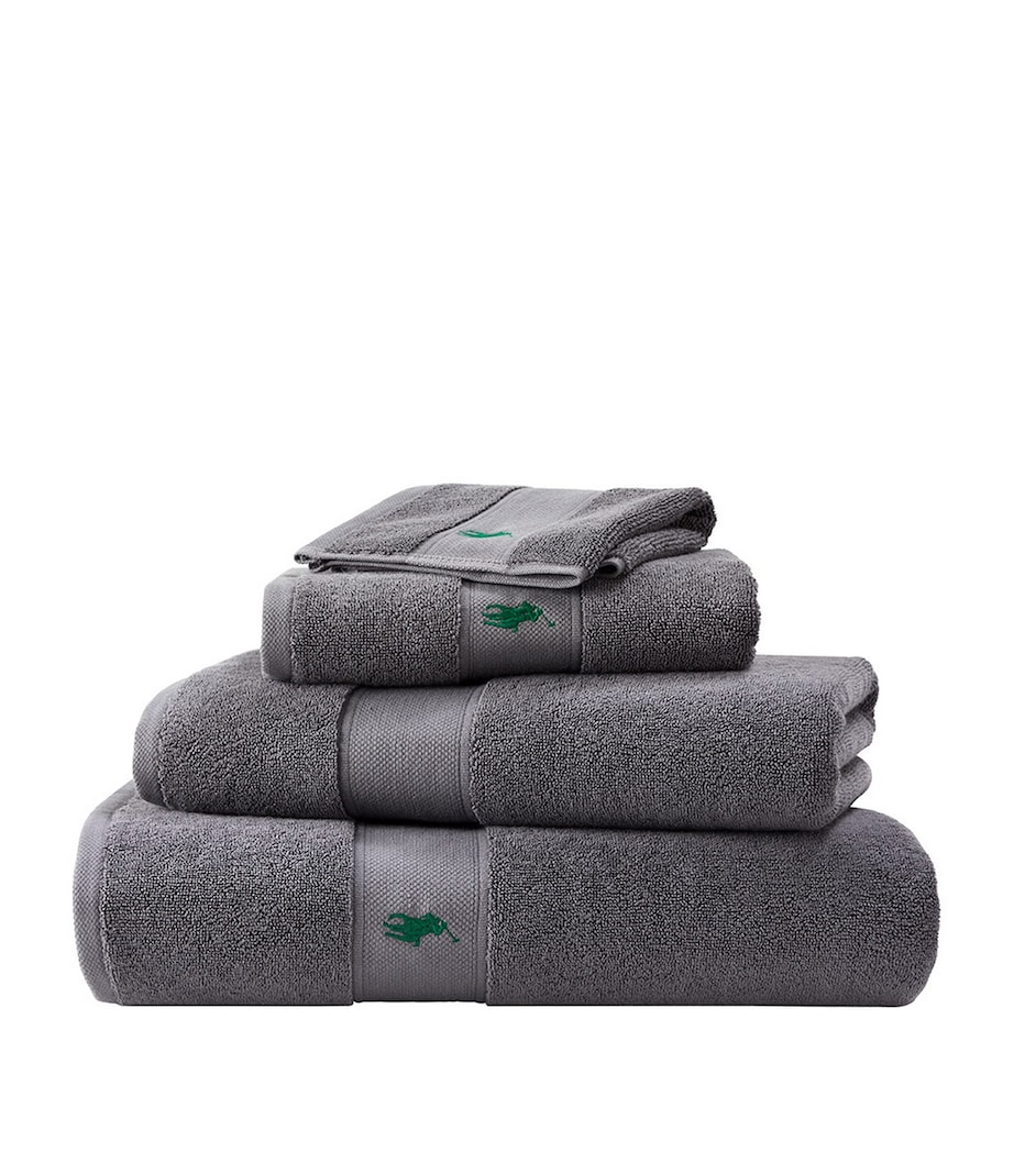 Polo Player Bath Towel (70cm x 140cm) BARCLAY HEATHER Image 1