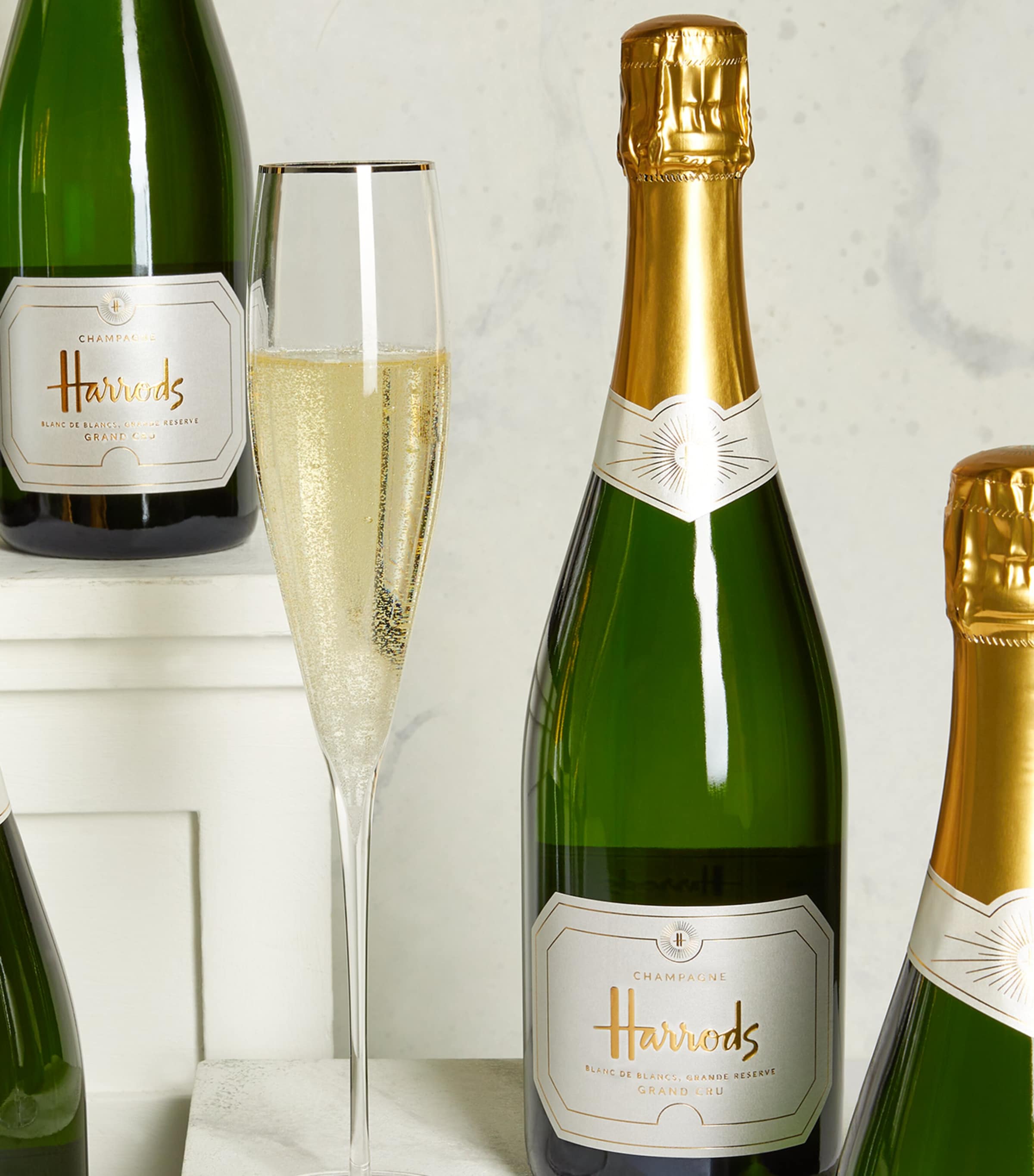 Blanc de Blancs Grand Cru Champagne Non-Vintage Case (12 Bottles) - Champagne, France NO COLOUR Image 4