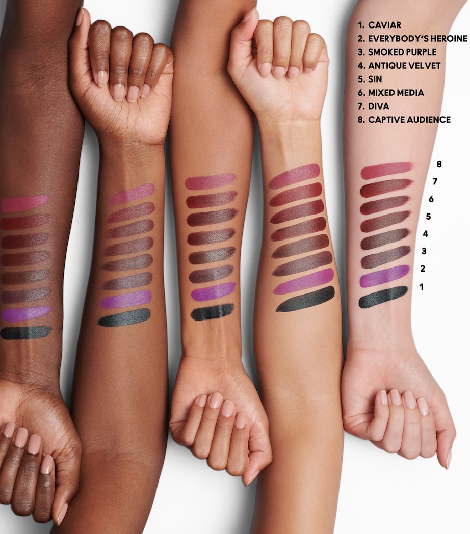 MACximal Silky Matte Lipstick CAVIAR Image 3