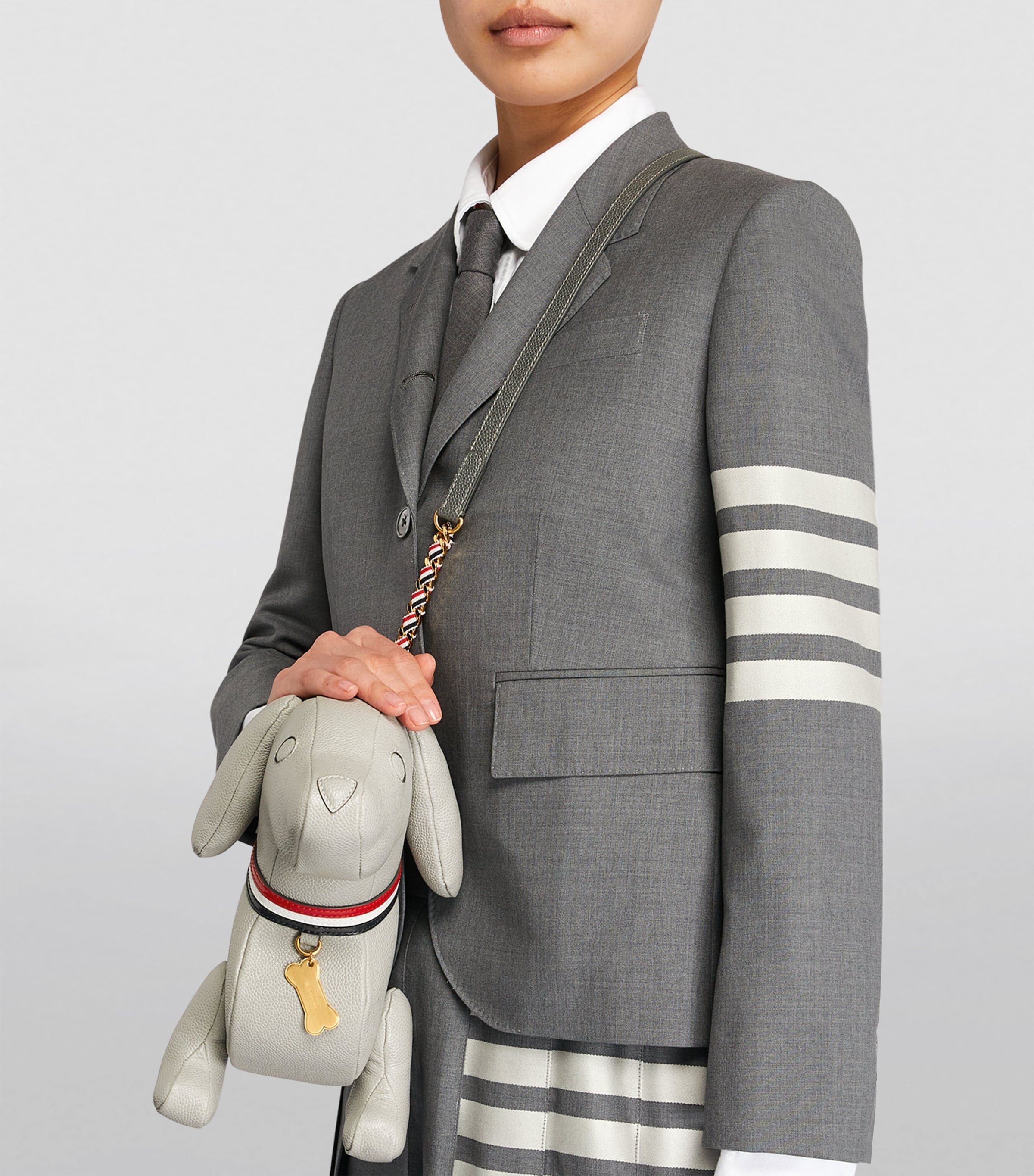 【関税込み】Thom Browne グレー ミニ Hector バッグ Thom Browne Mini Hector Cross-Body Bag | Harrods US