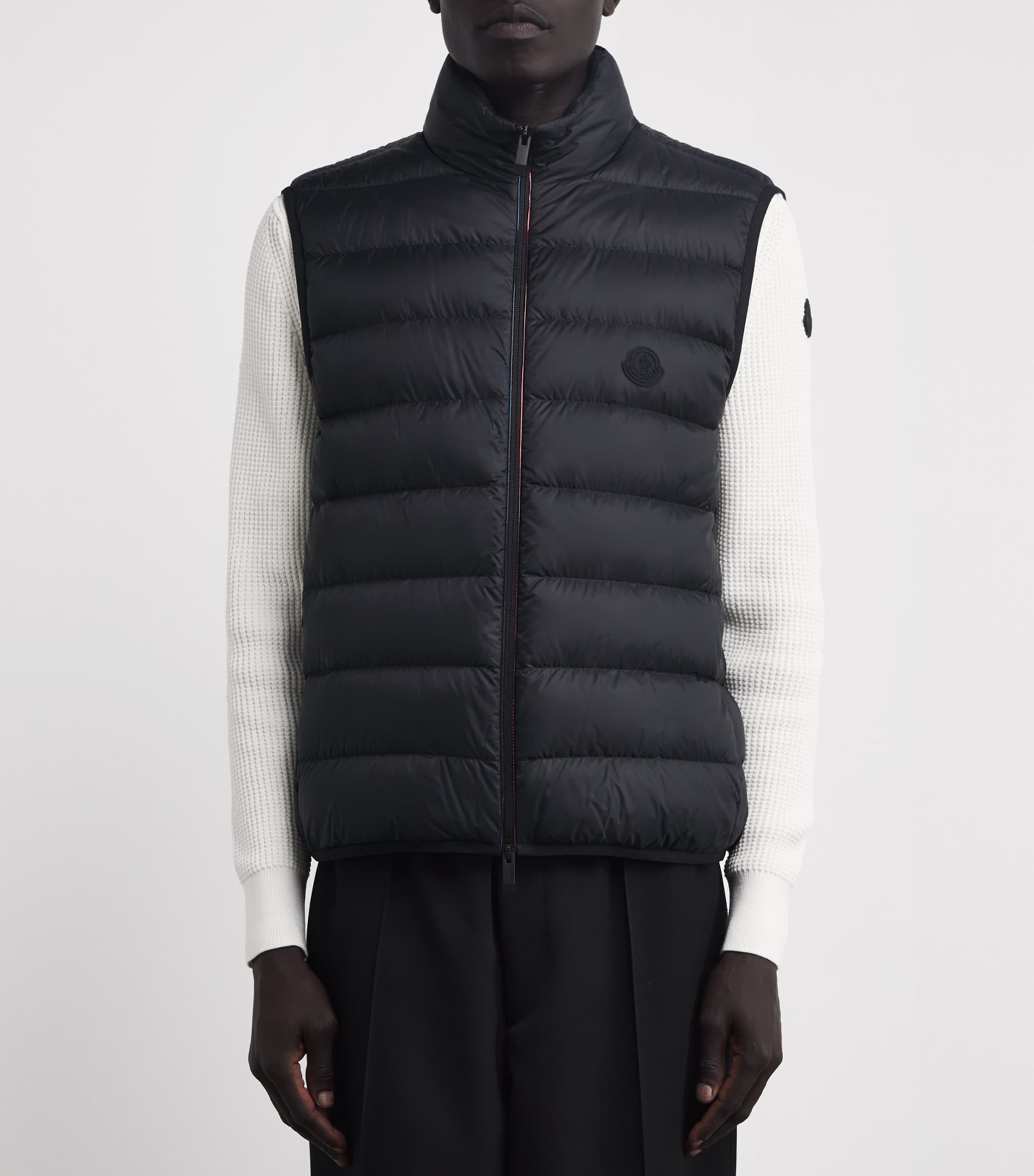 【MONCLER】Gilet ガニー ダウンジレ Moncler Down Besne Gilet | Harrods US