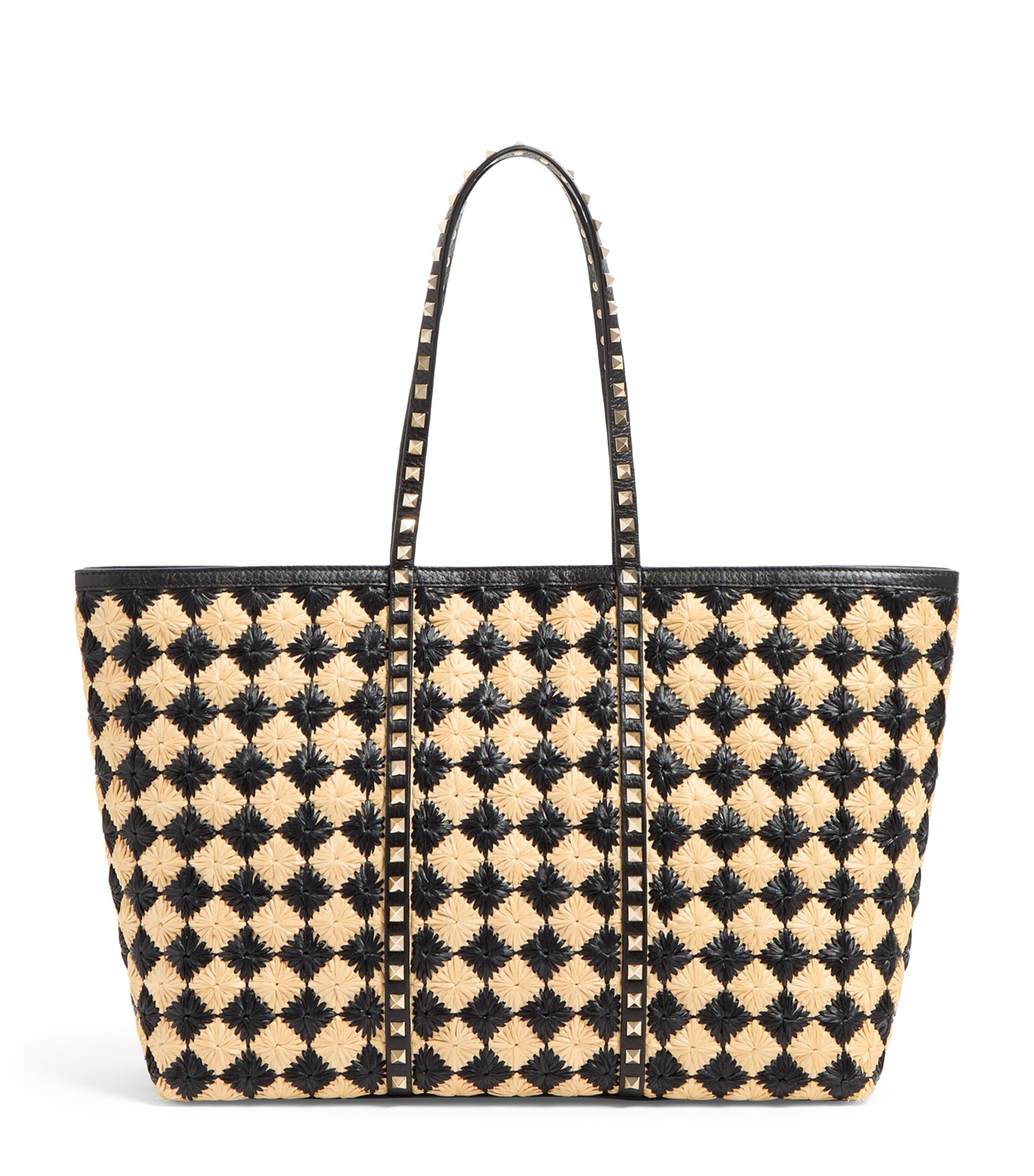 Valentino Garavani Large Rockstud Tote Bag In Beige