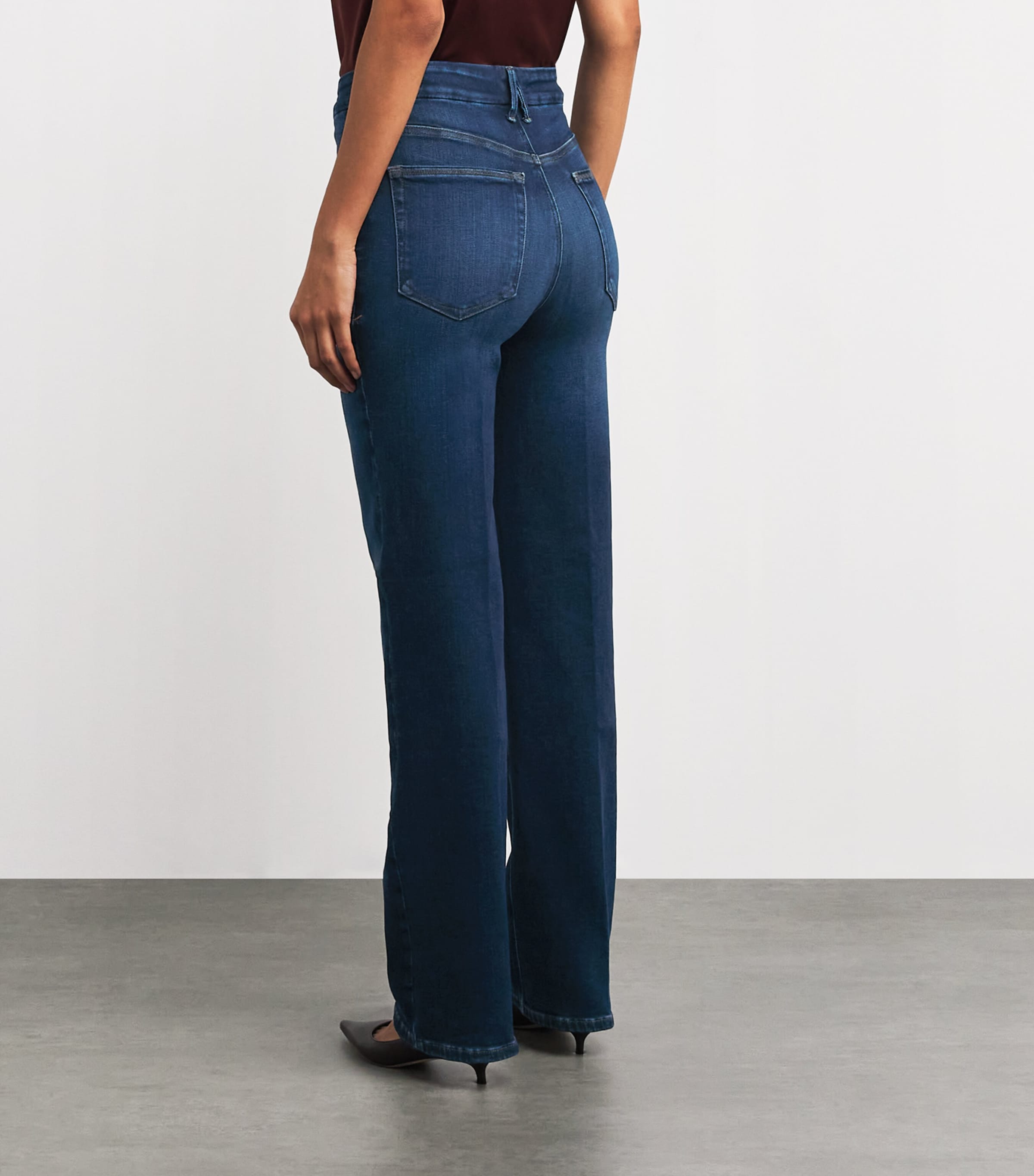 Soft Tech Good True Straight Jeans 572 INDIGO Image 4