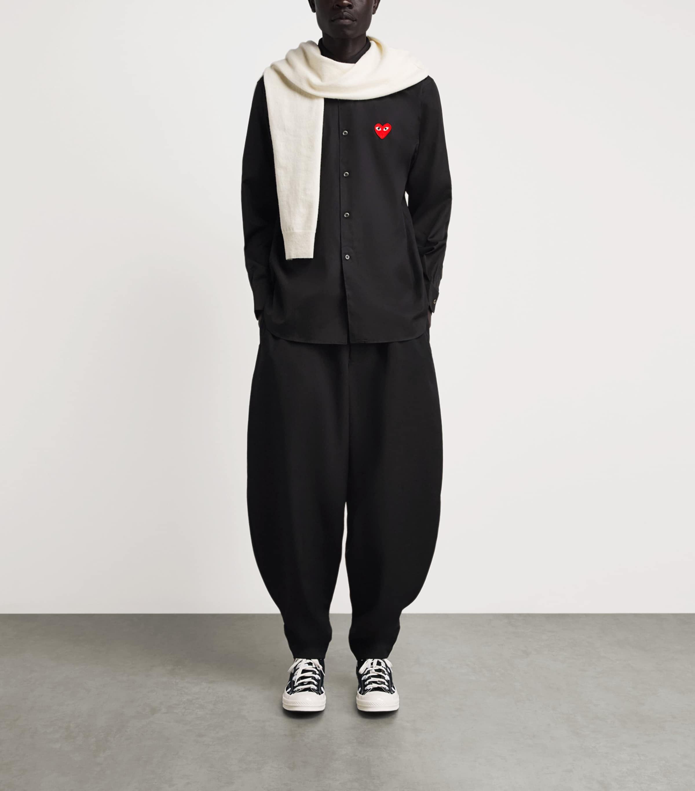 Comme Des Garçons Play Mens Long-Sleeve Heart Shirt Black Image 2