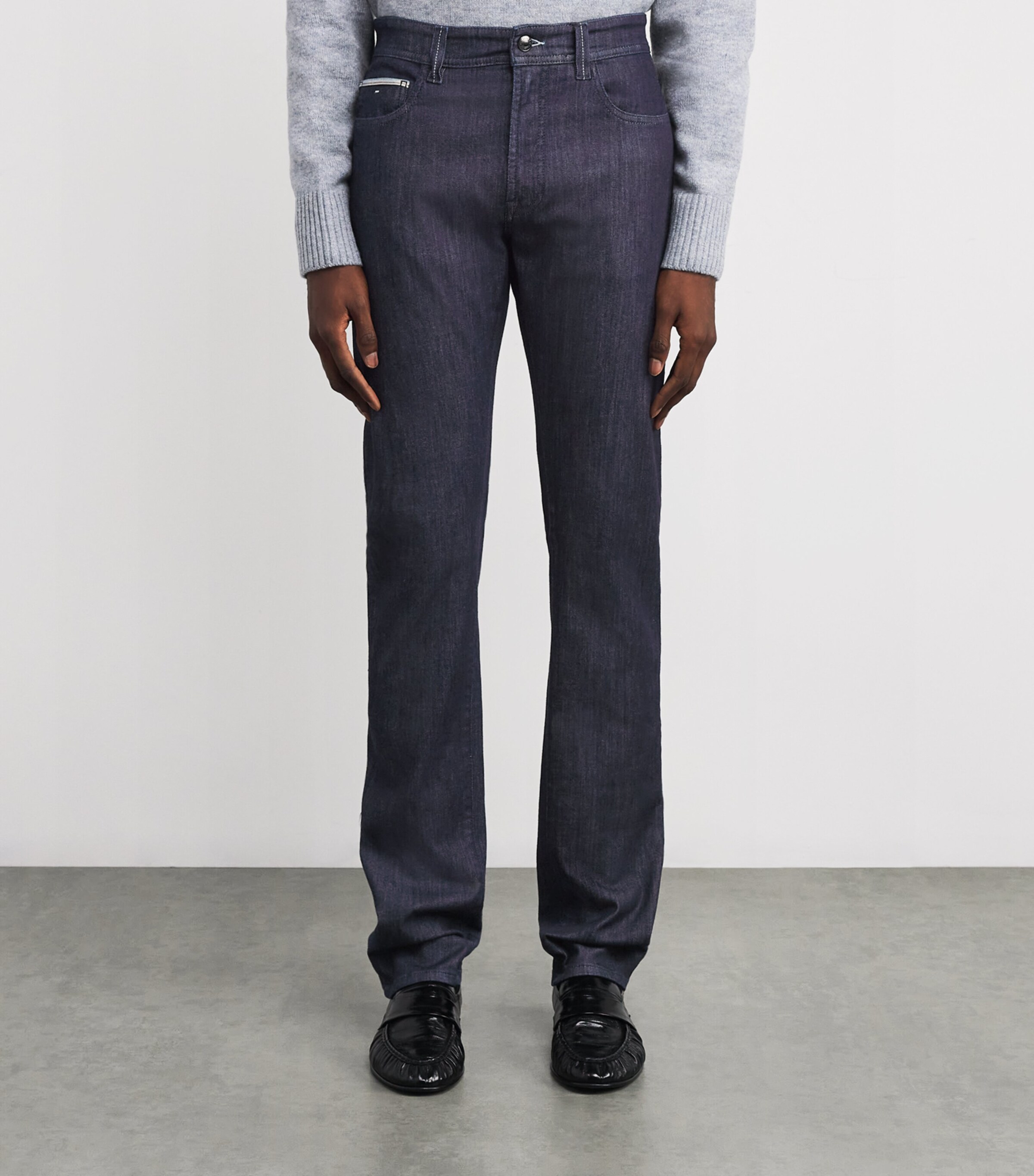 Straight Jeans G31 Image 3