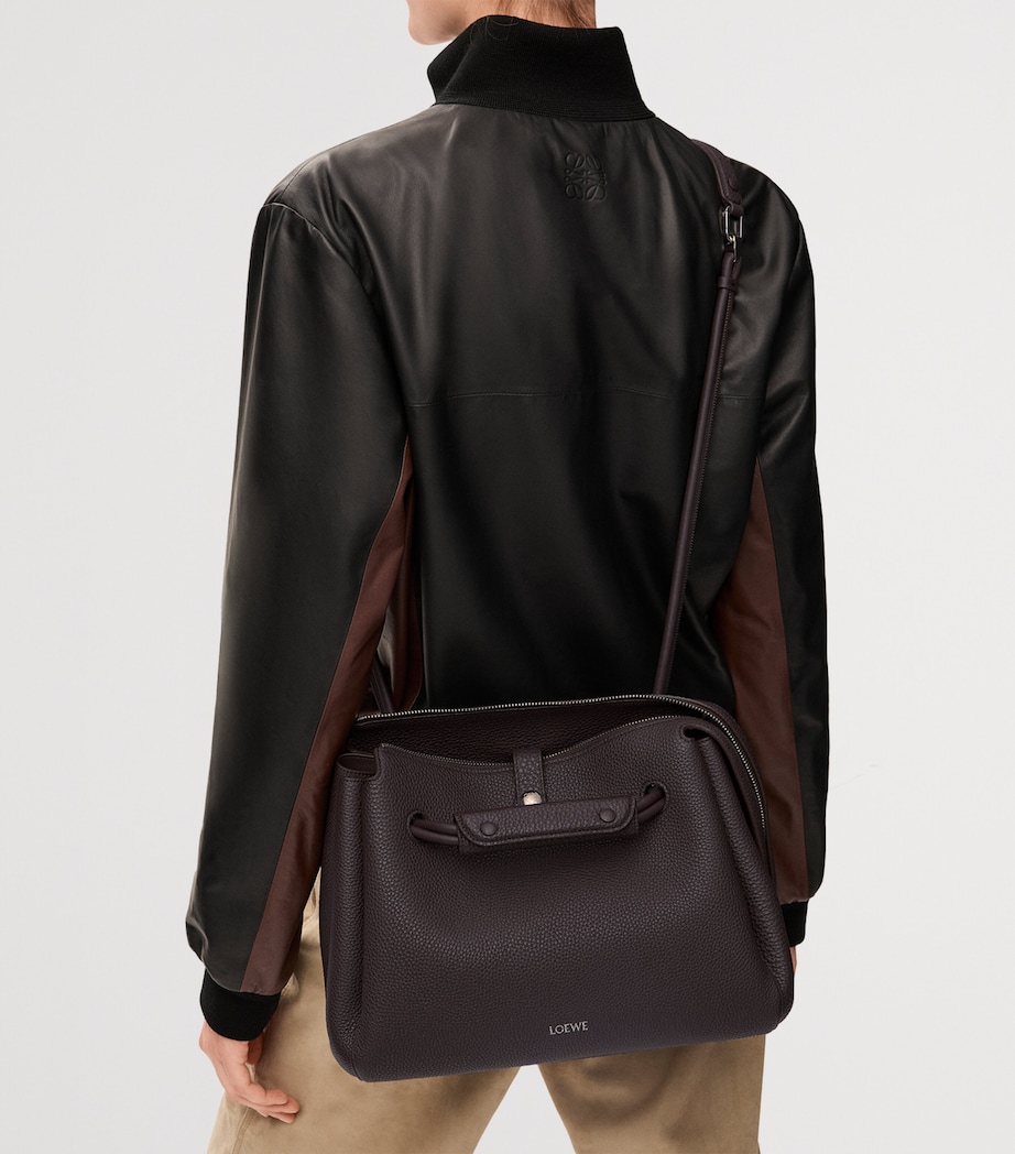 Medium Leather Madrid Shoulder Bag DARK EBONY Image 12