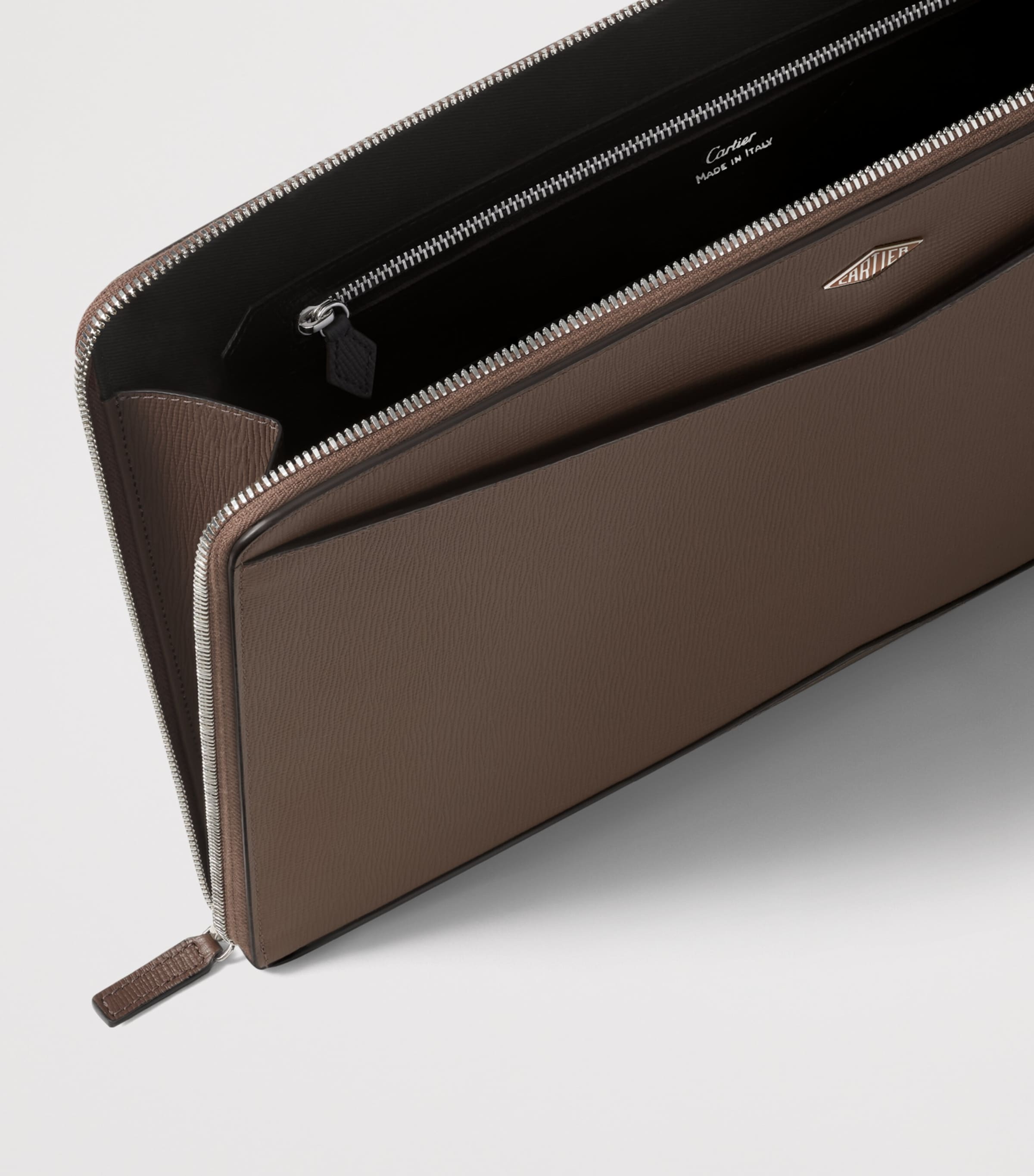 Calfskin Losange Portfolio Case PEPPER GREY Image 4