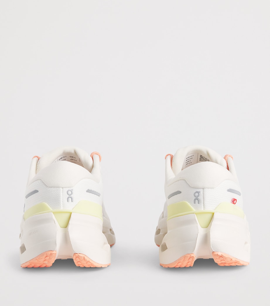 On Womens Cloudrunner 3 Trainers Ivory/dew Image 5