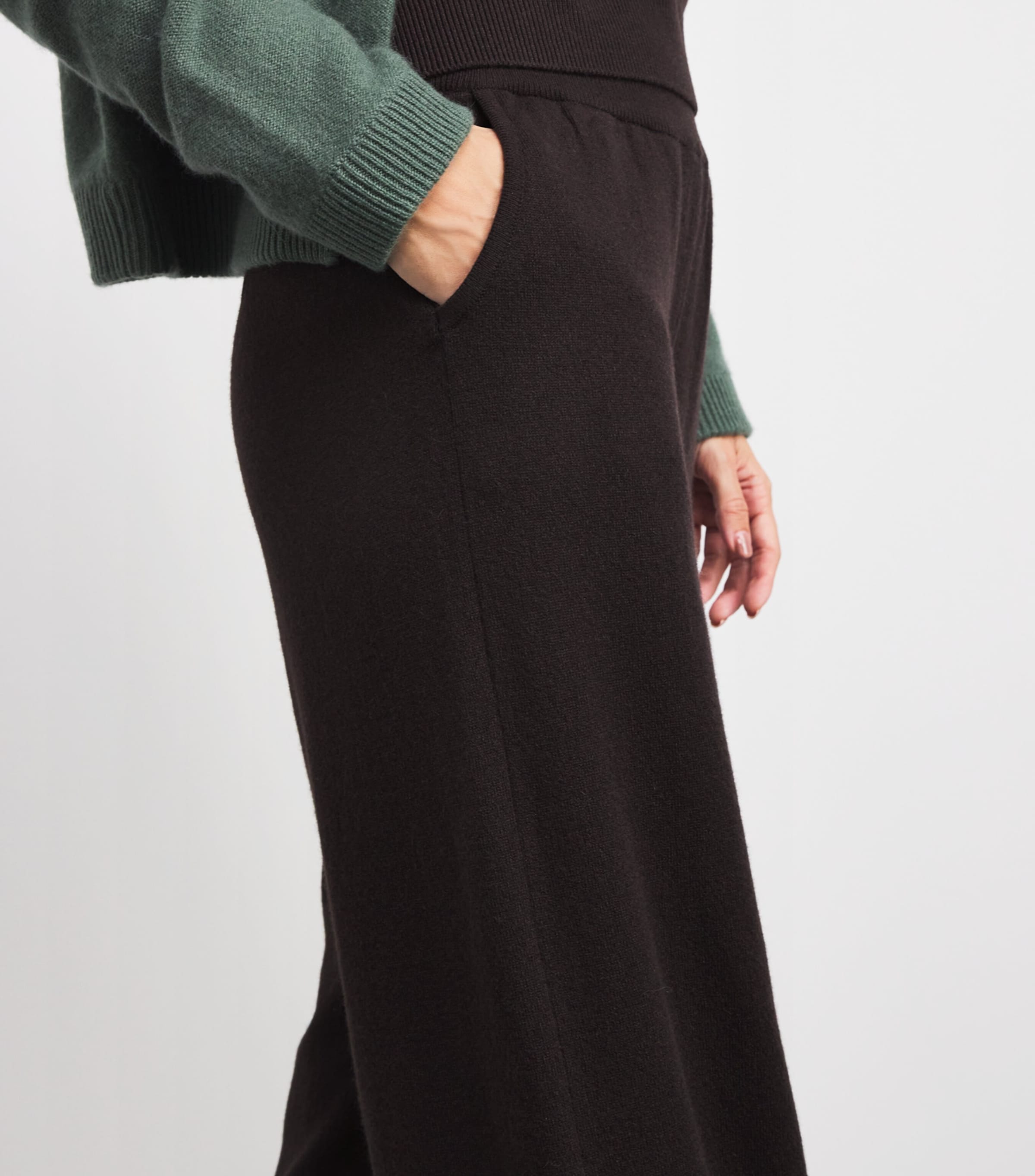 Cashmere-Blend Wide-Leg Sweatpants SB7290 MOLASSES Image 6